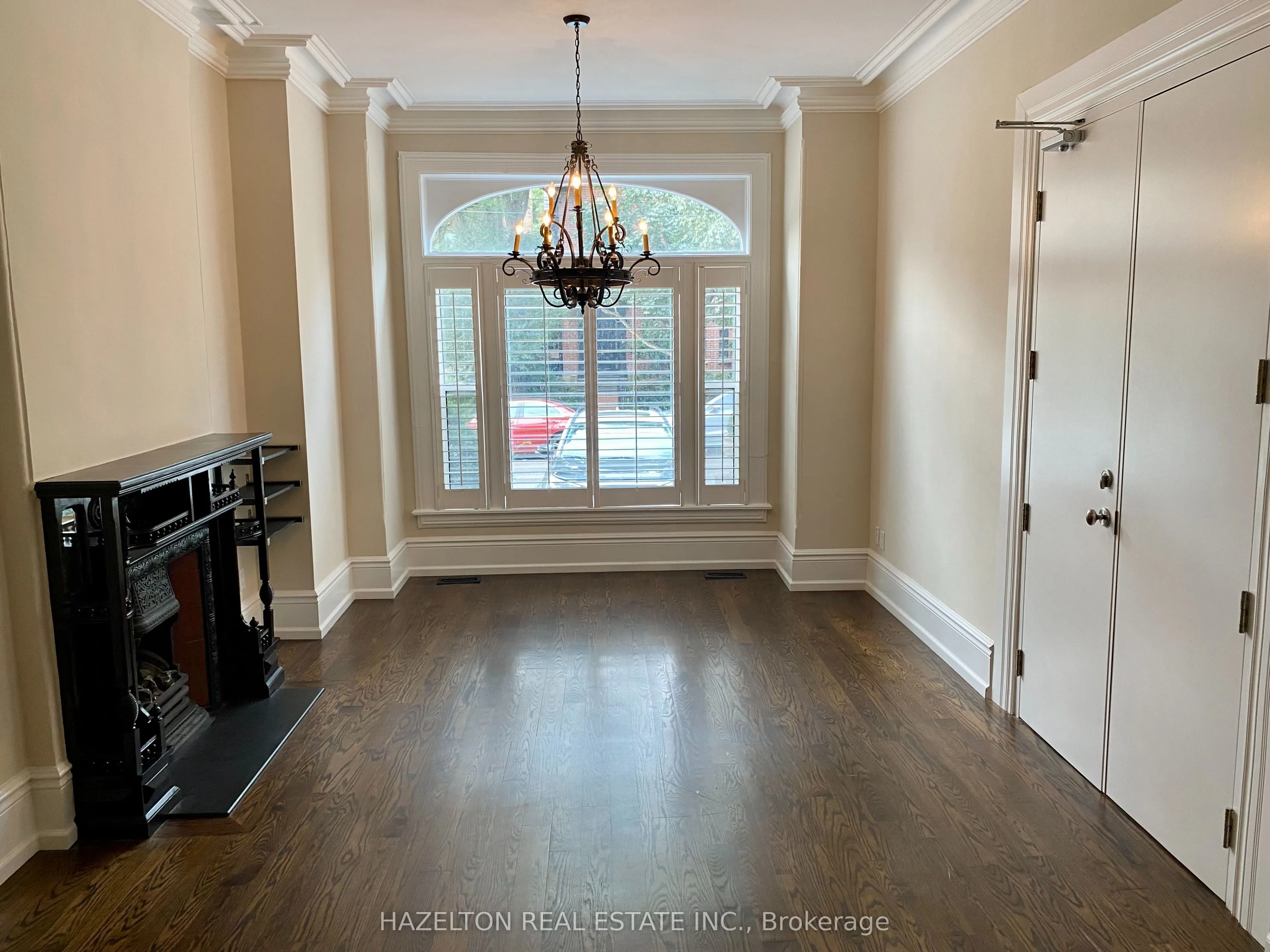 19 Lowther Avenue, #1