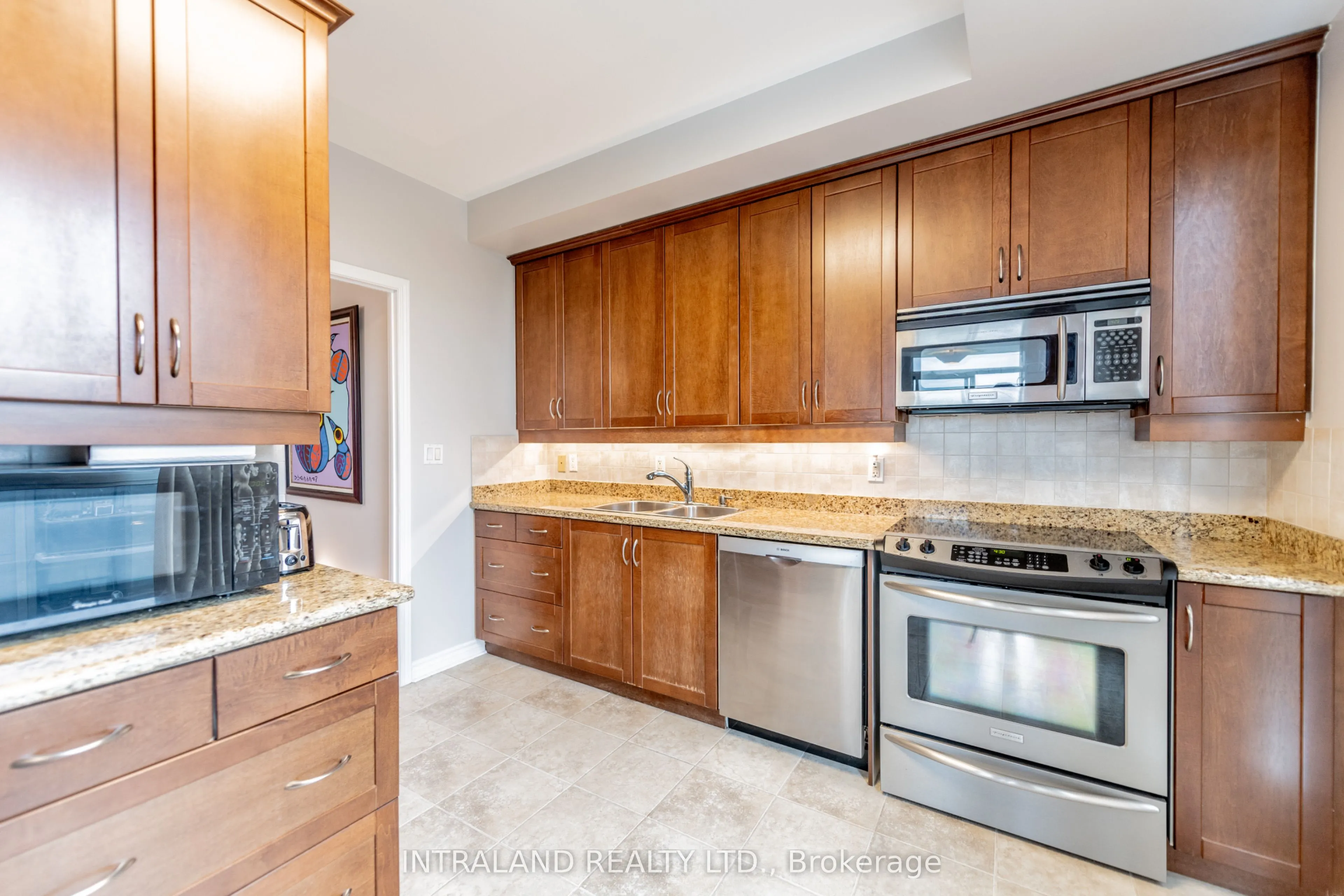 4200 Bathurst Street, #705