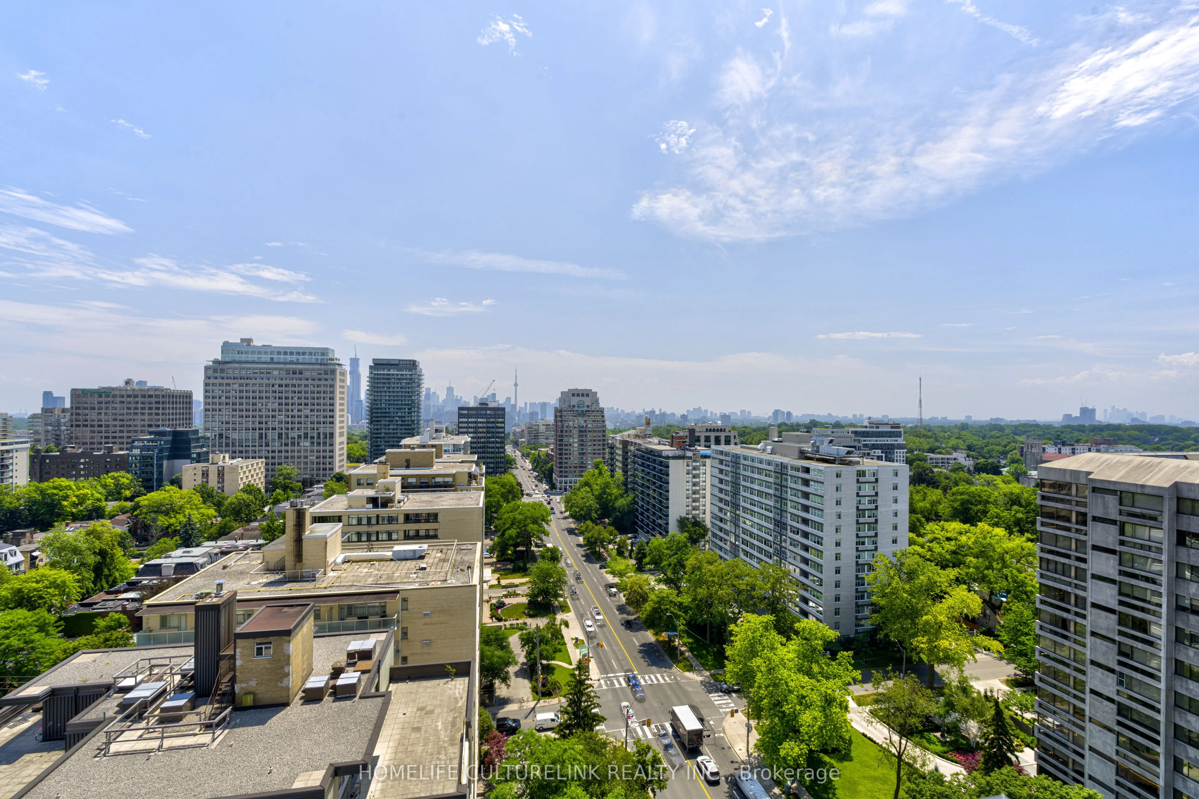 609 Avenue Road, #1704