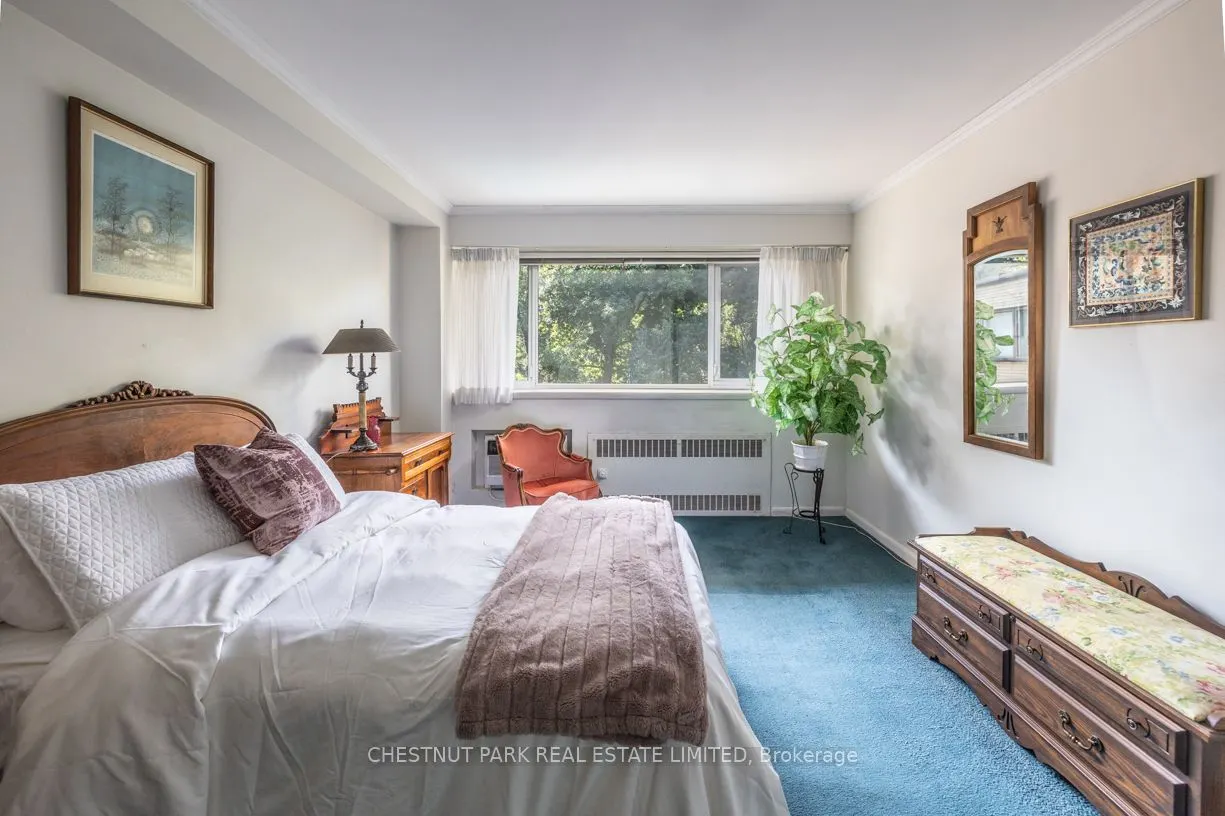 120 Rosedale Valley Road S, #810