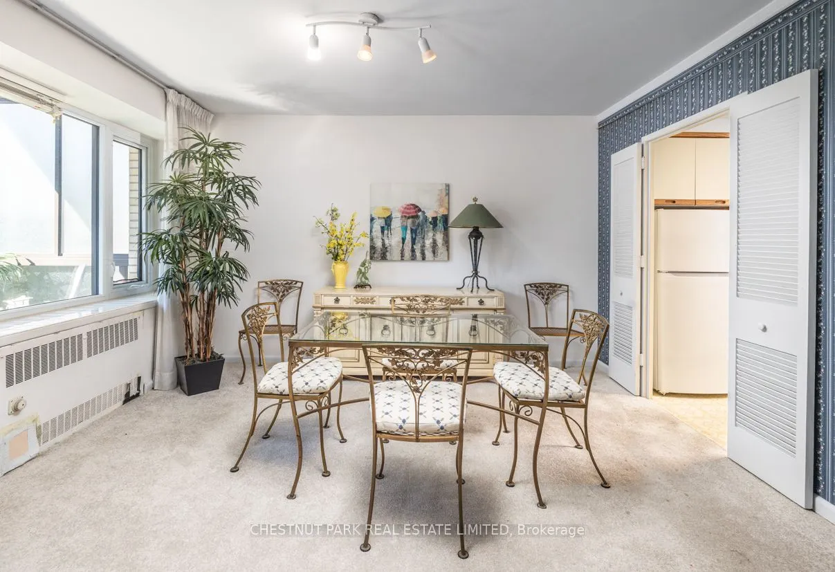 120 Rosedale Valley Road S, #810