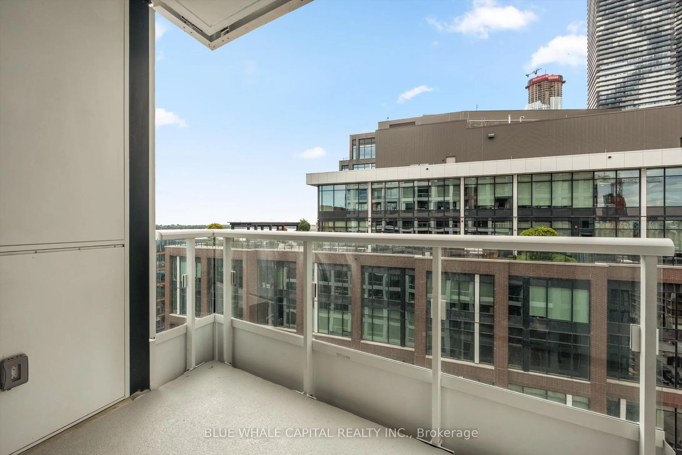 15 Richardson Street, #1316