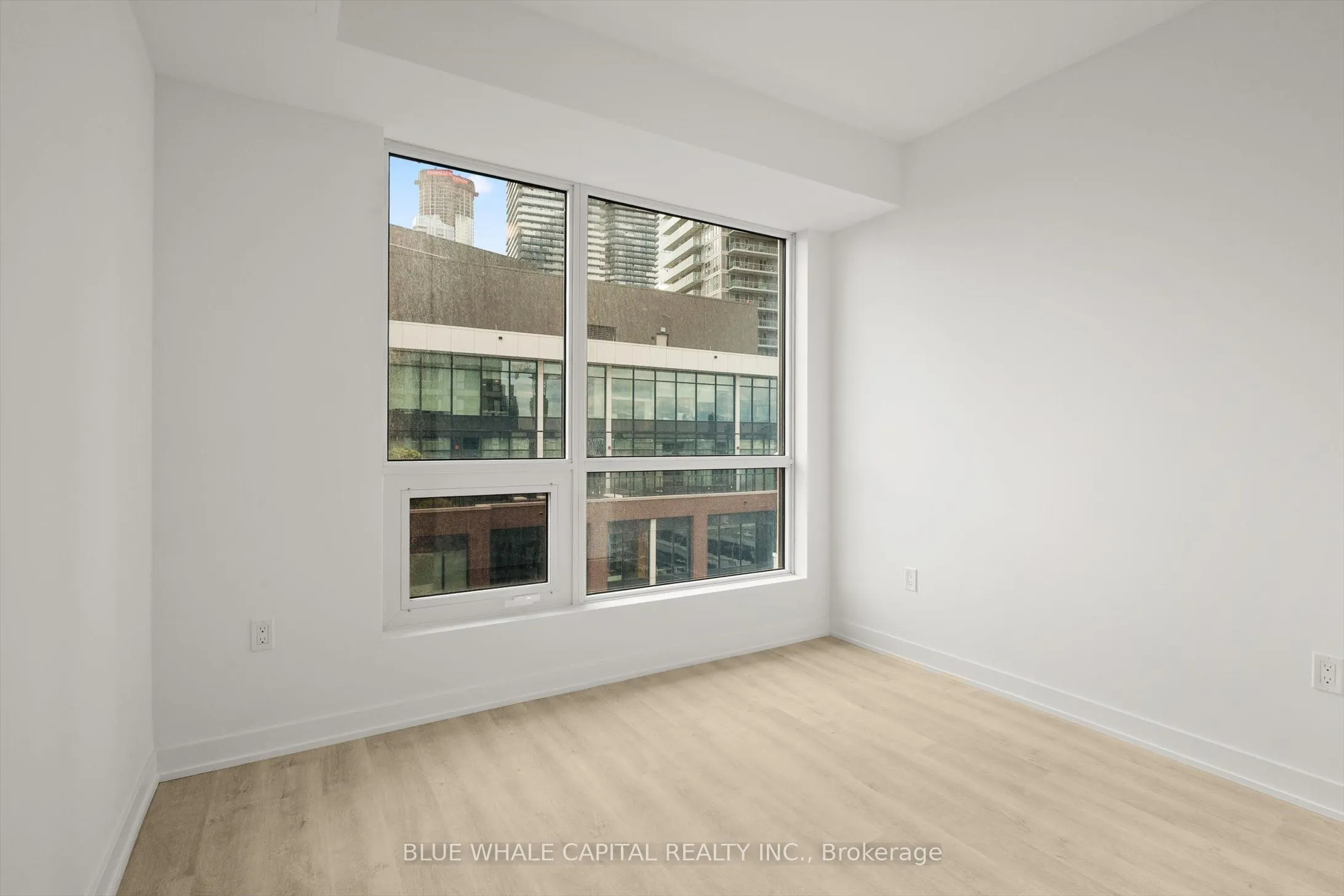 15 Richardson Street, #1316
