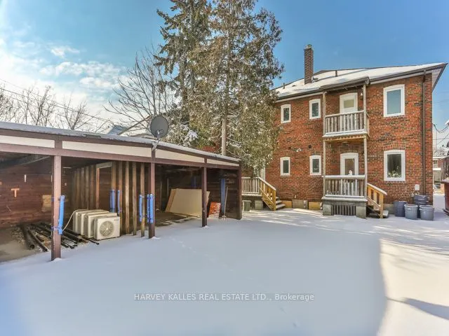 987 Avenue Road