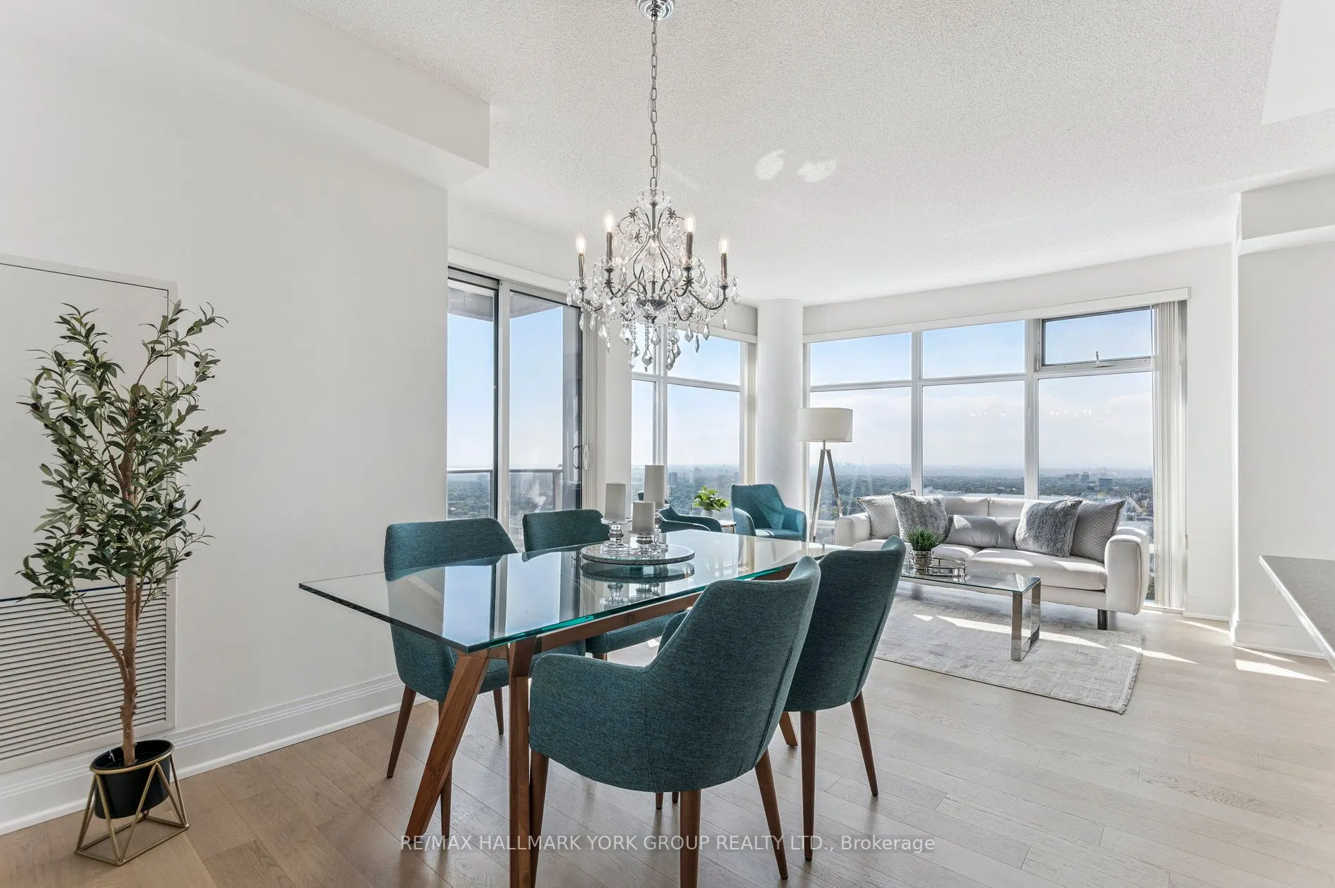 2191 Yonge Street, #4505