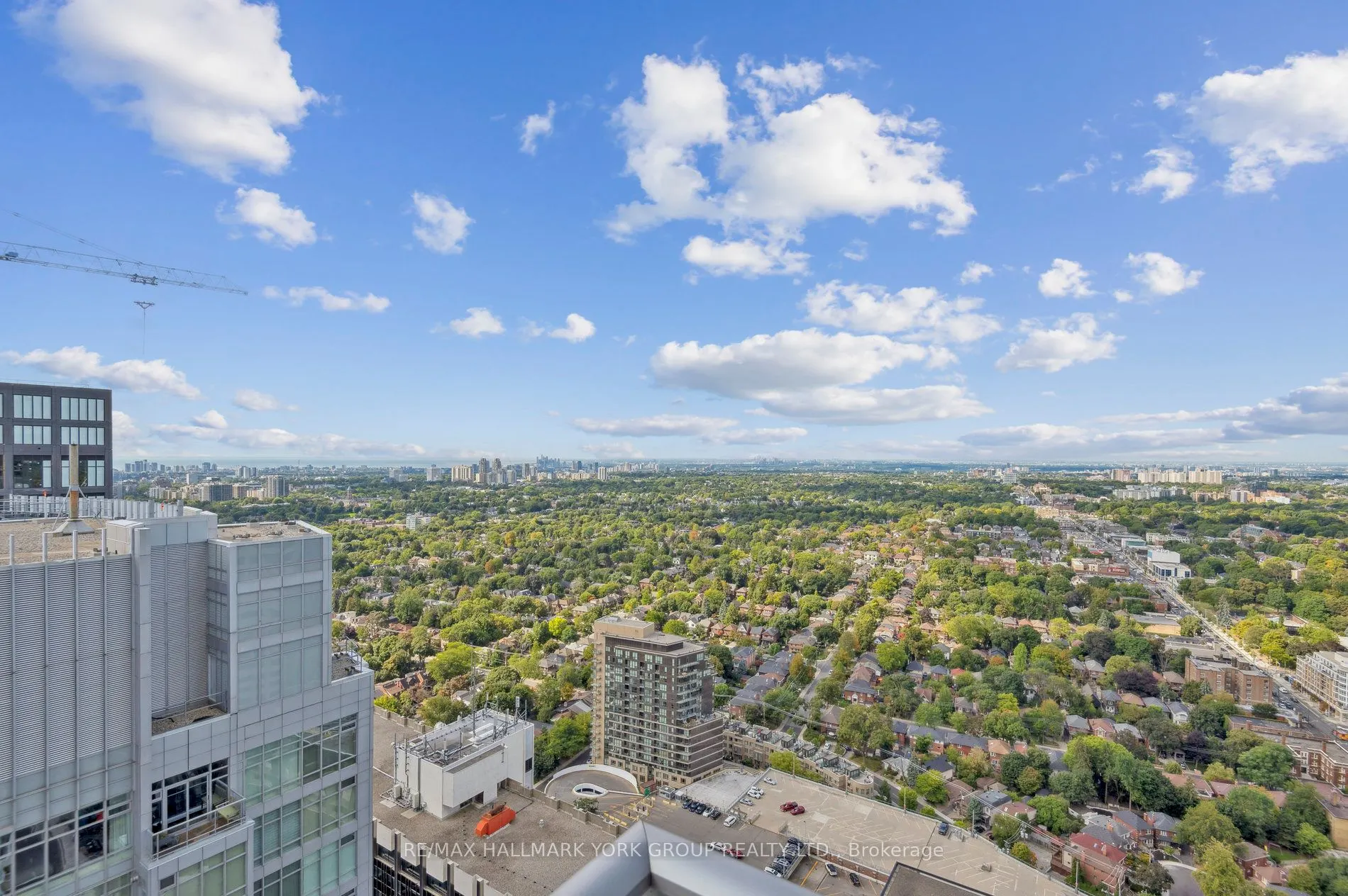 2191 Yonge Street