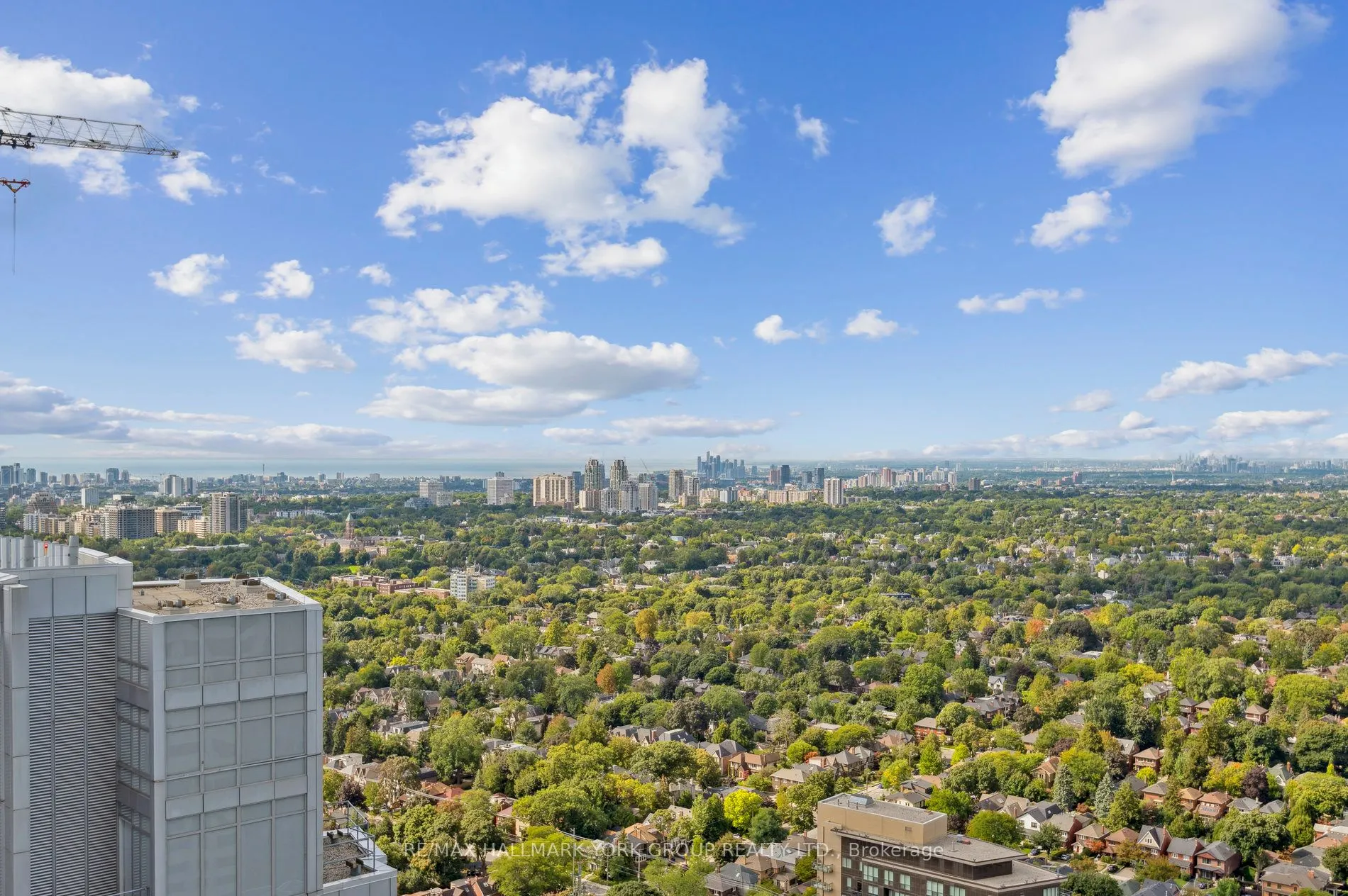 2191 Yonge Street