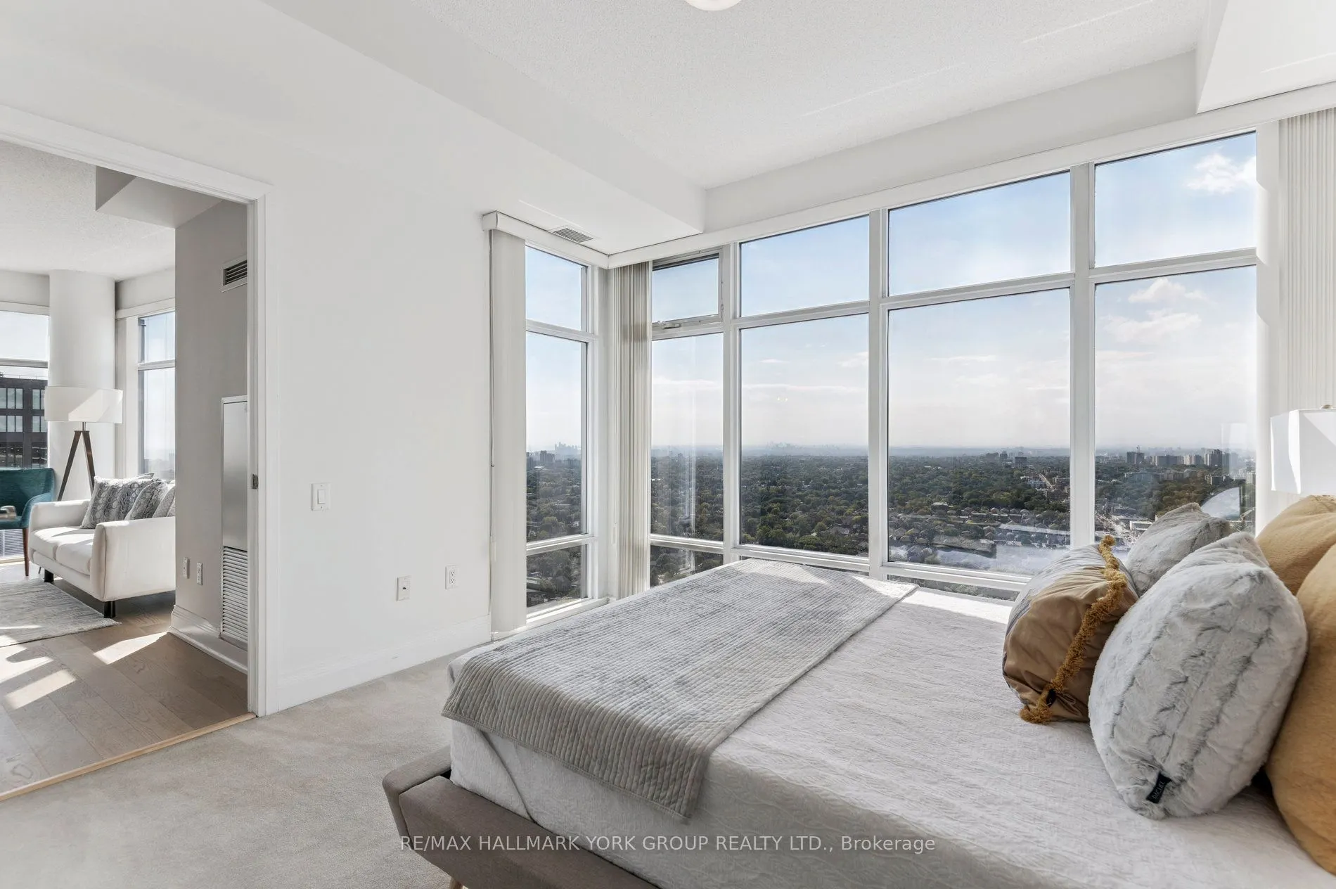 2191 Yonge Street, #4505