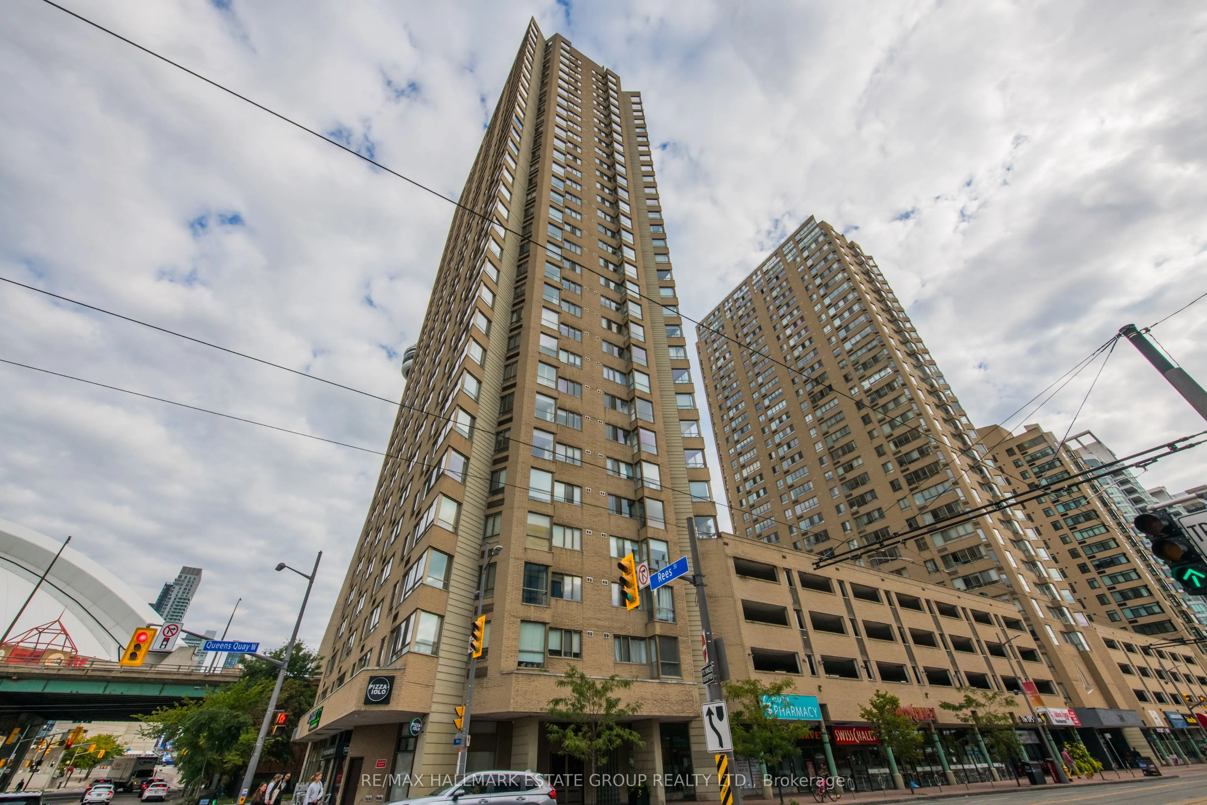 270 Queens Quay W, #1102