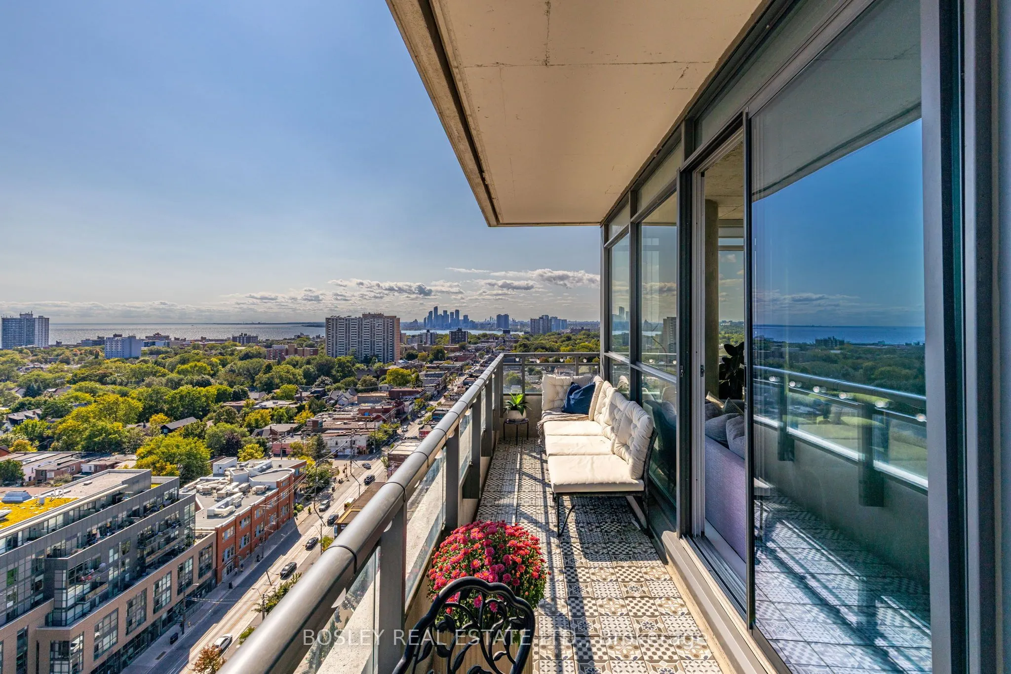 20 Minowan Miikan Lane, #1808