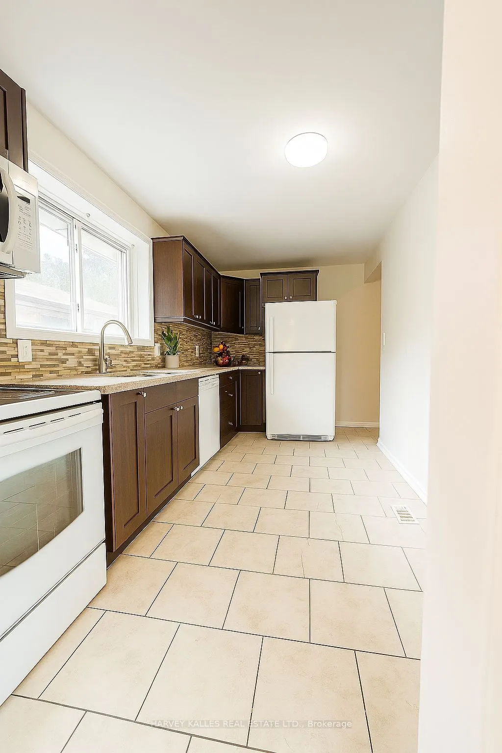 47 Santa Barbara Road, #Main