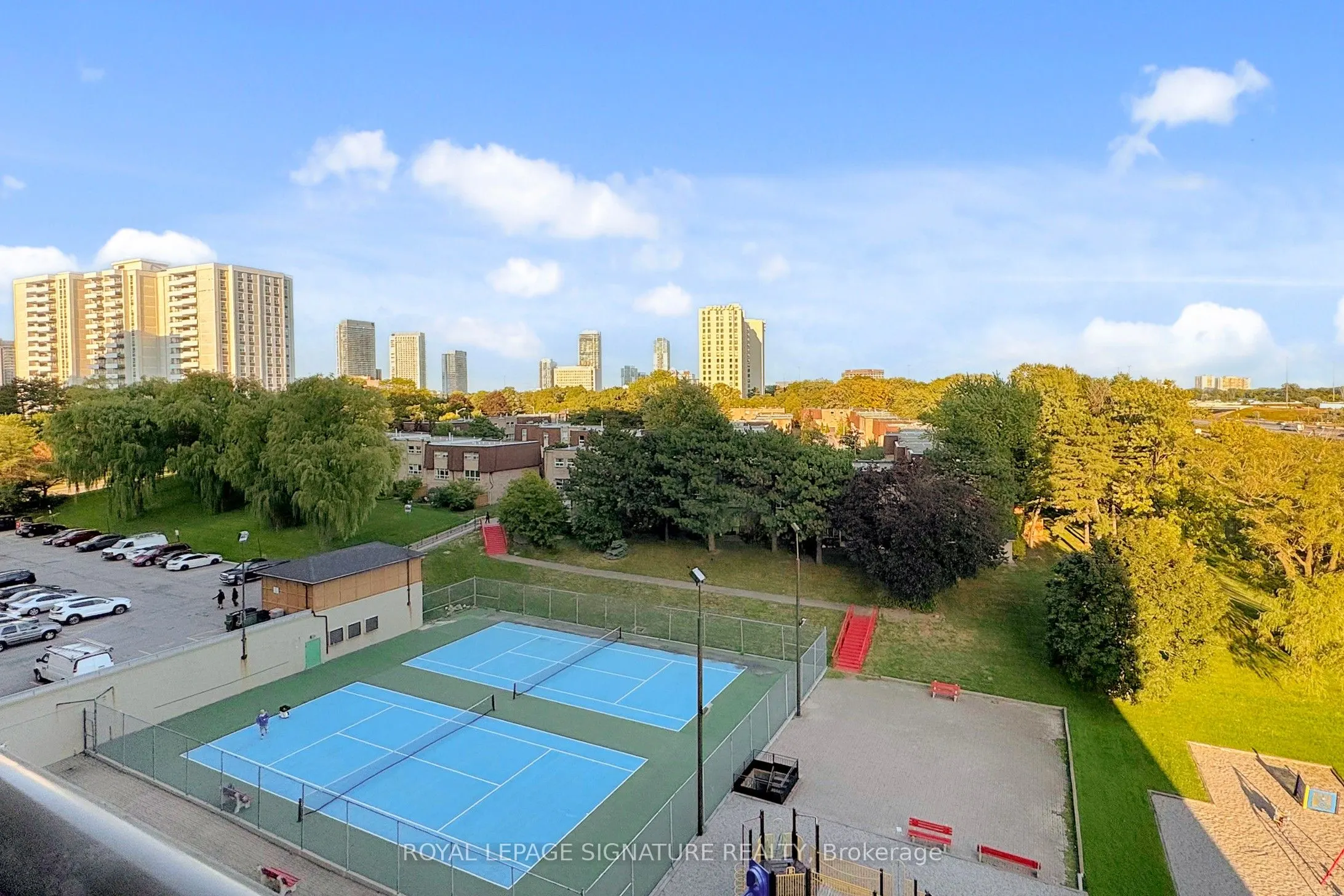 5 Parkway Forest Drive, #801