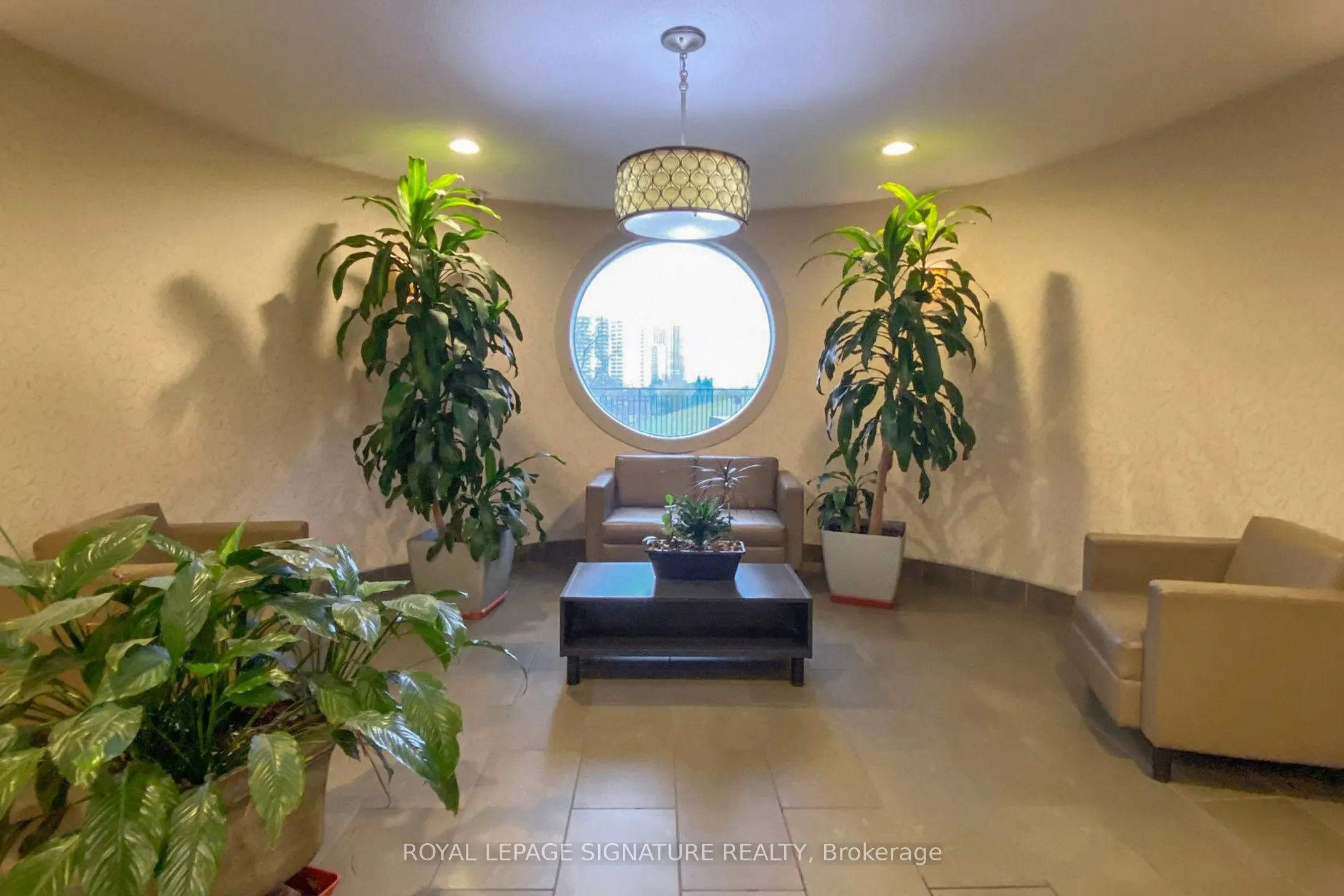 5 Parkway Forest Drive, #801