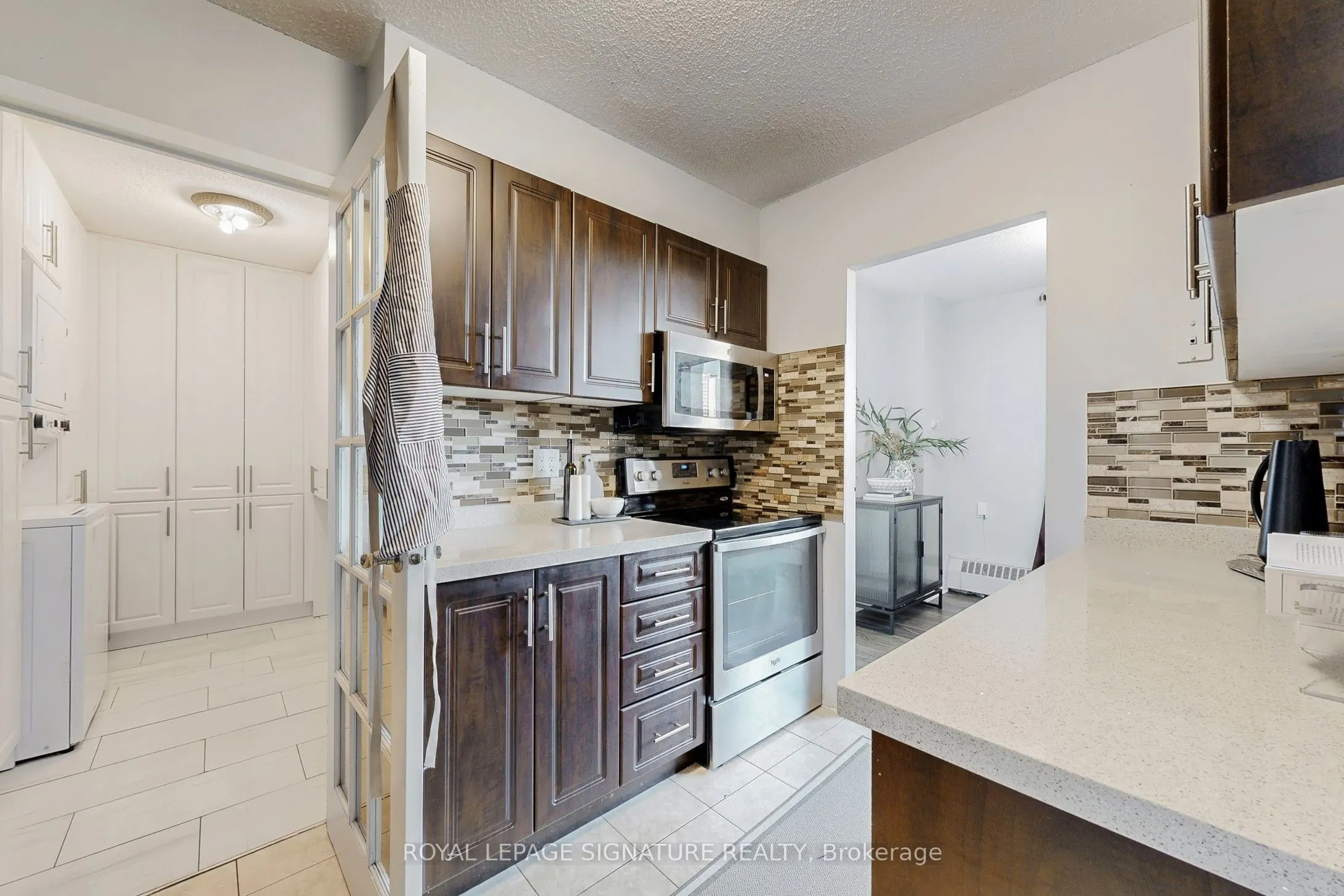 5 Parkway Forest Drive, #801