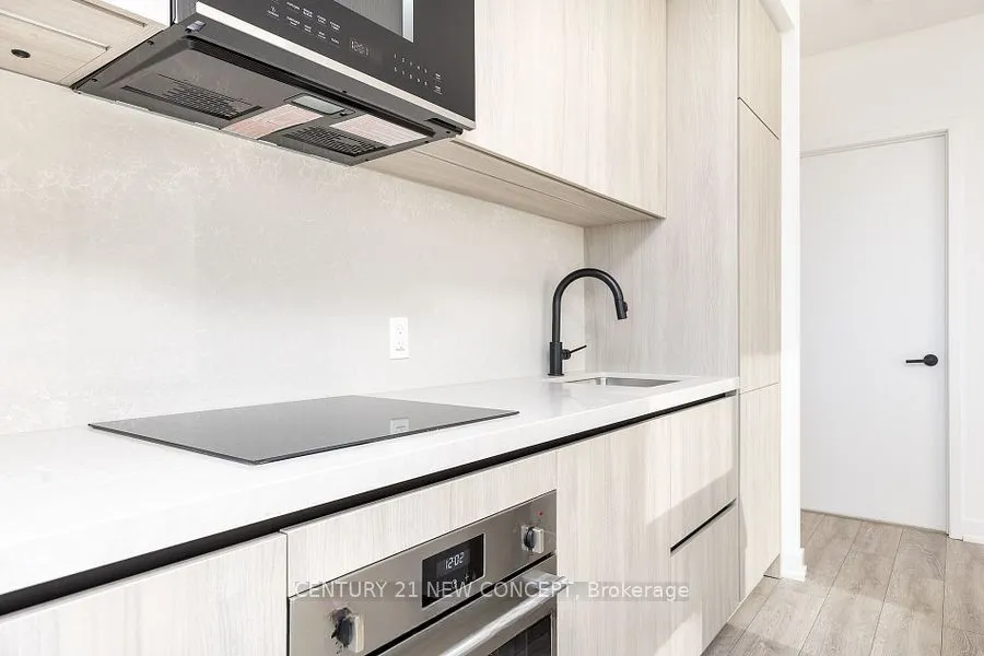 108 Peter Street, #2610