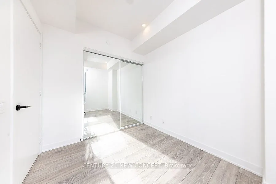 108 Peter Street, #2610