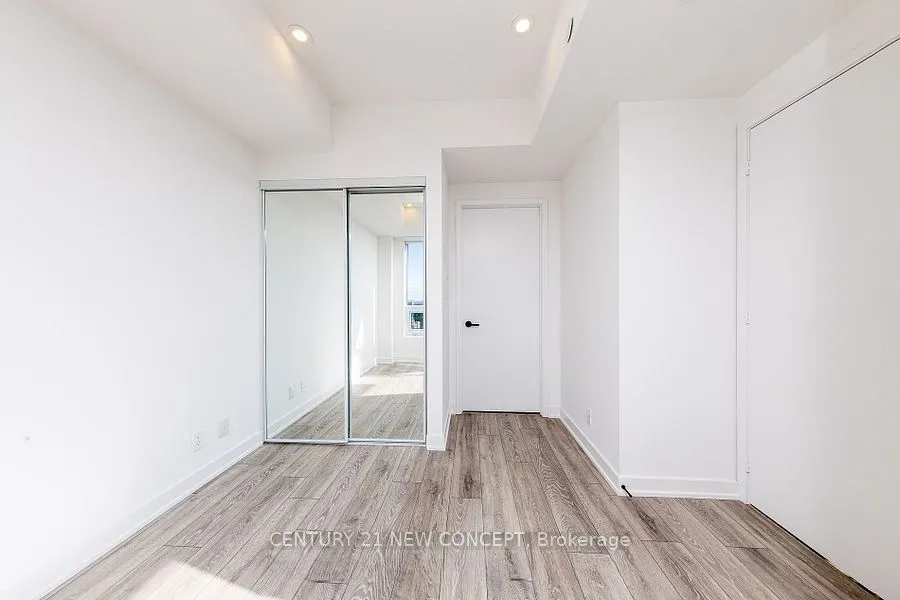 108 Peter Street, #2610