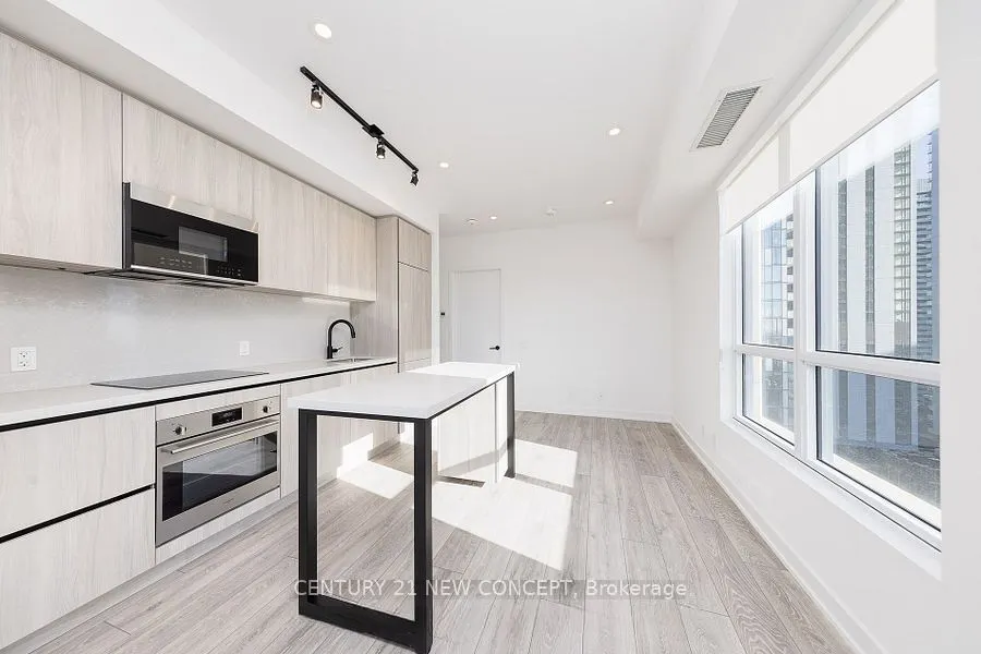 108 Peter Street, #2610