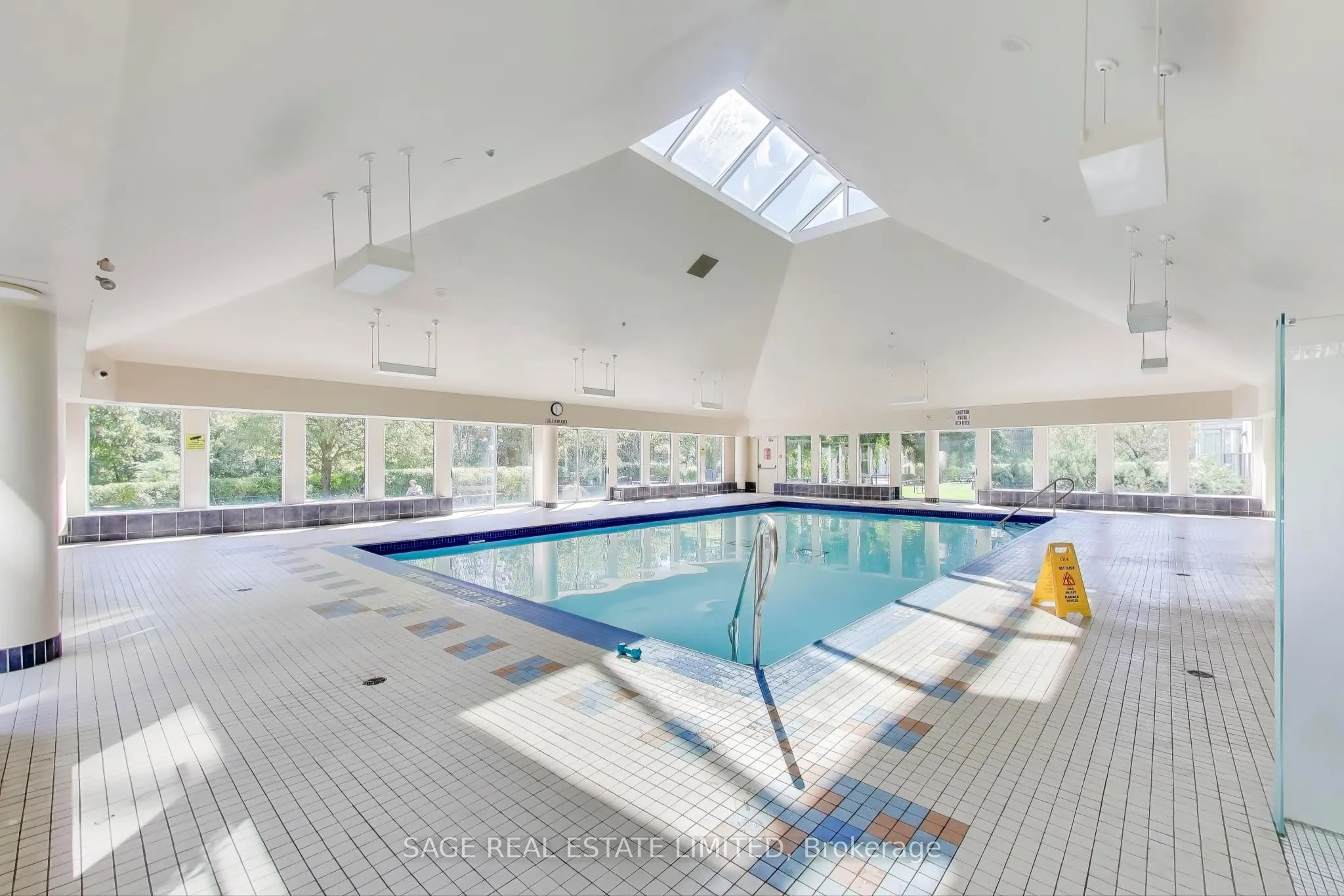 5 Concorde Place, #1201