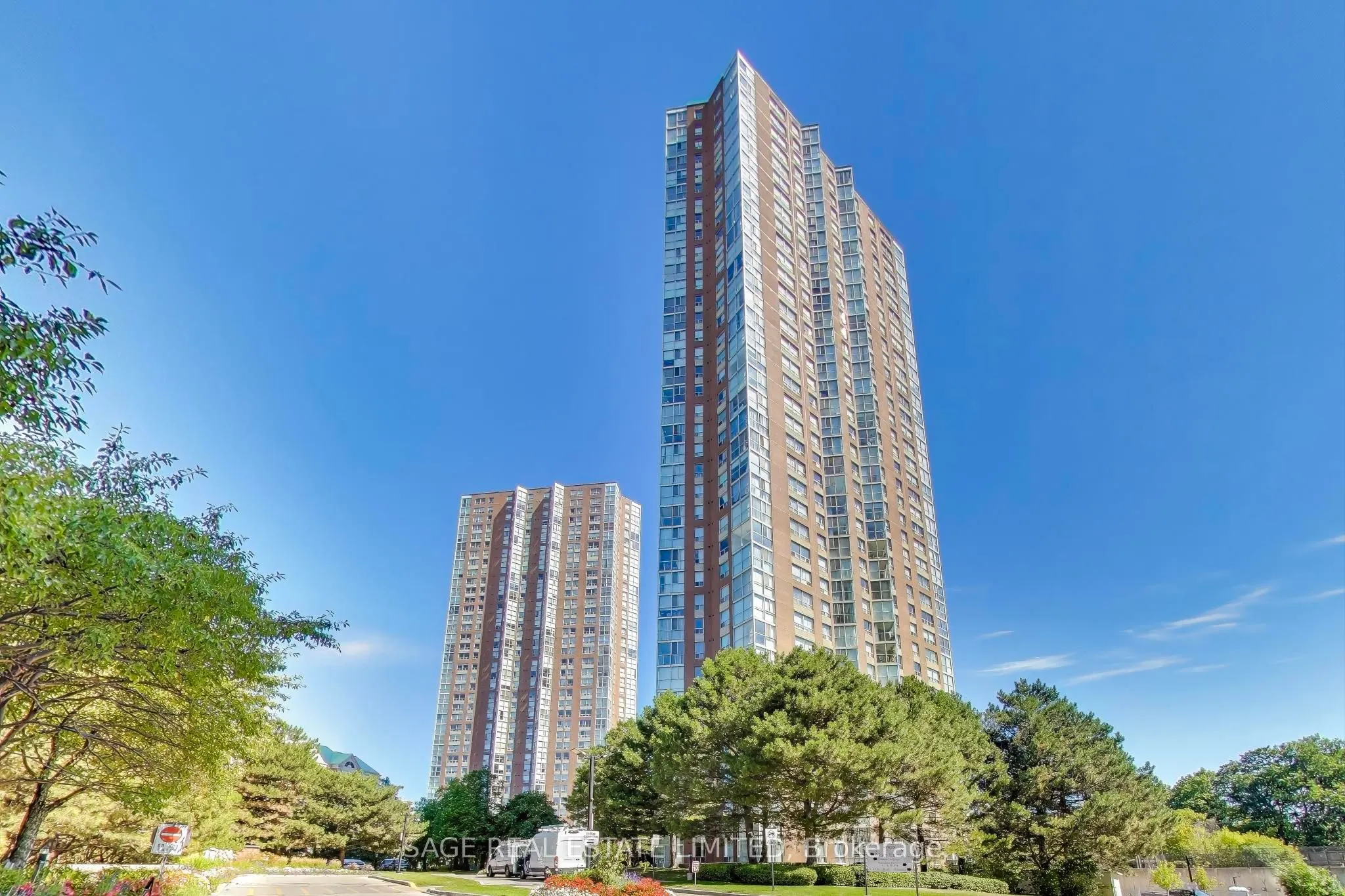 5 Concorde Place, #1201