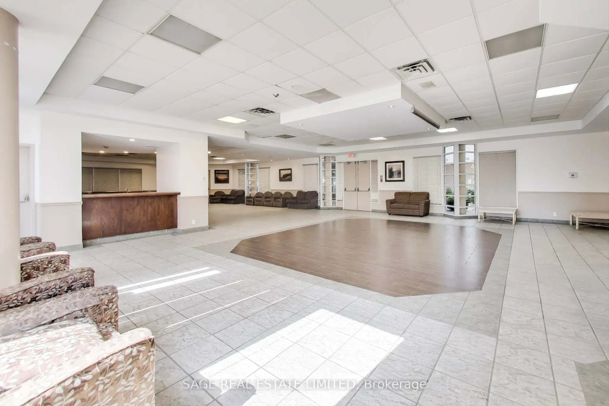 5 Concorde Place, #1201