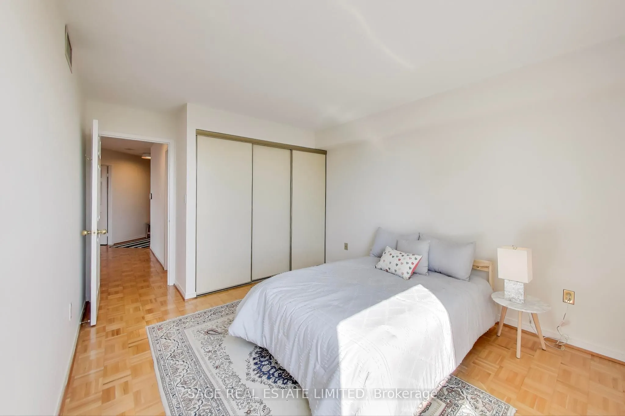 5 Concorde Place, #1201
