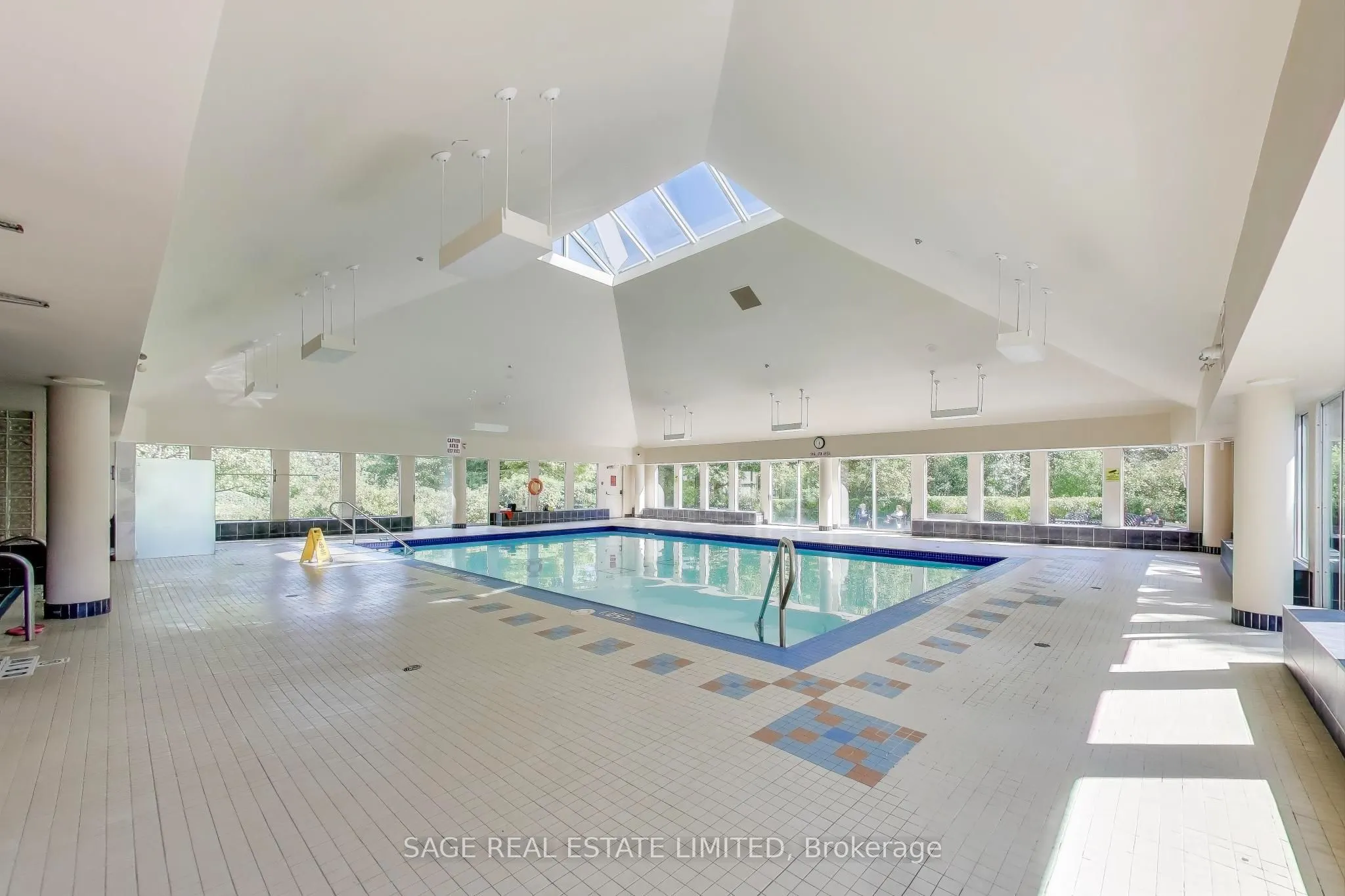 5 Concorde Place, #1201