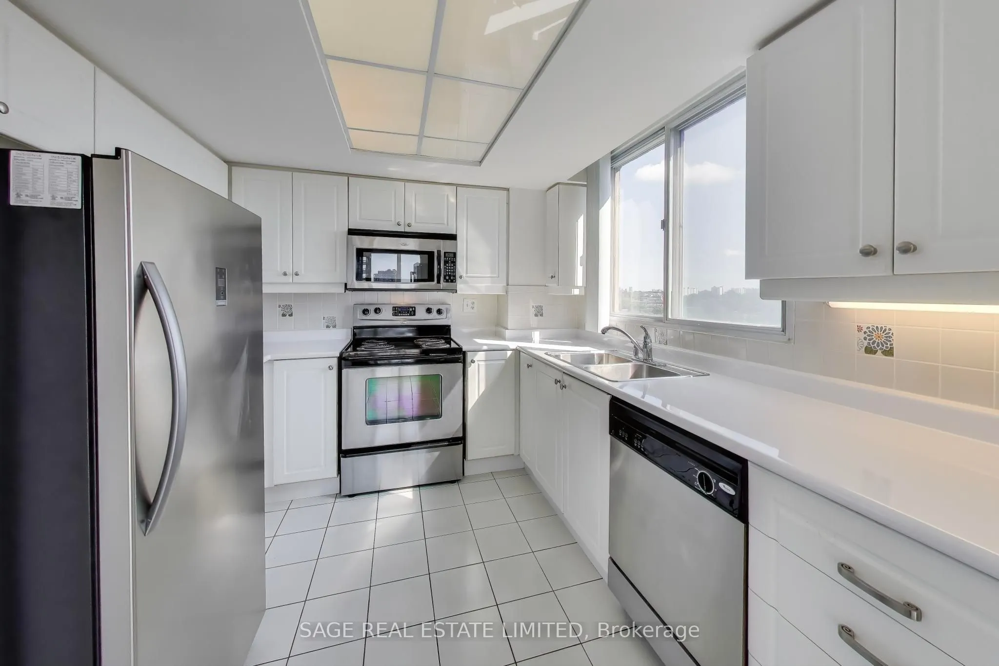 5 Concorde Place, #1201