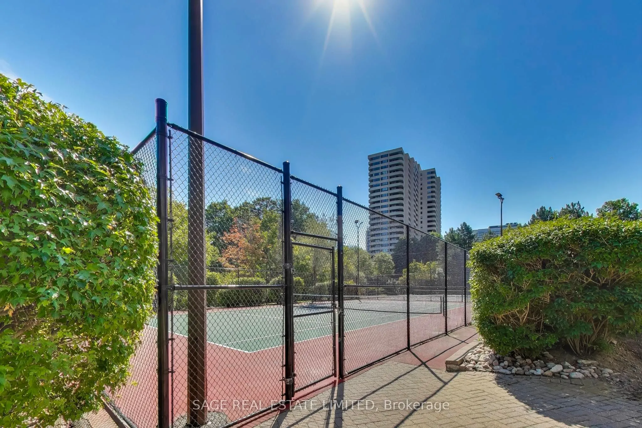 5 Concorde Place, #1201