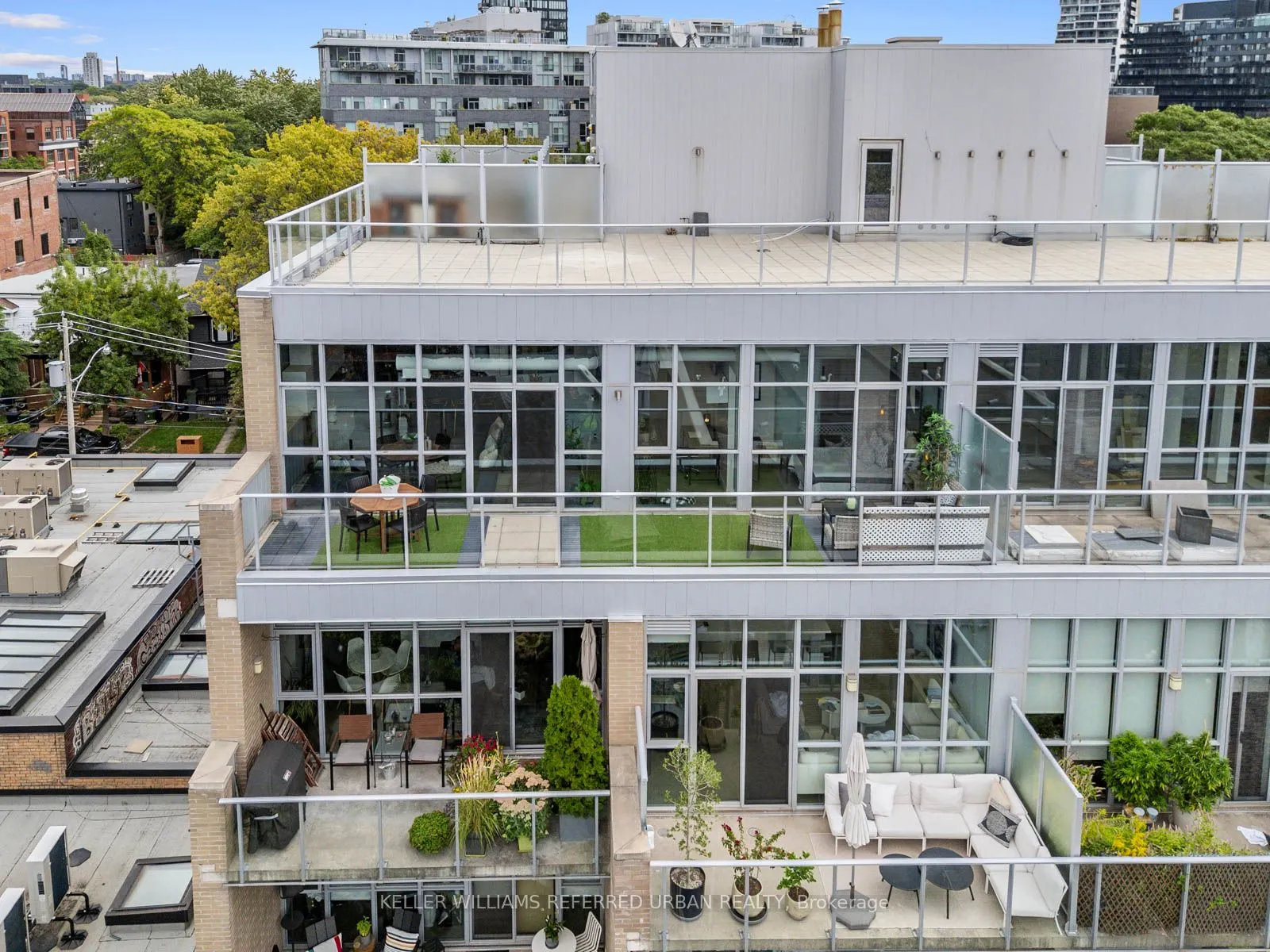 52 Sumach Street, #Ph 504