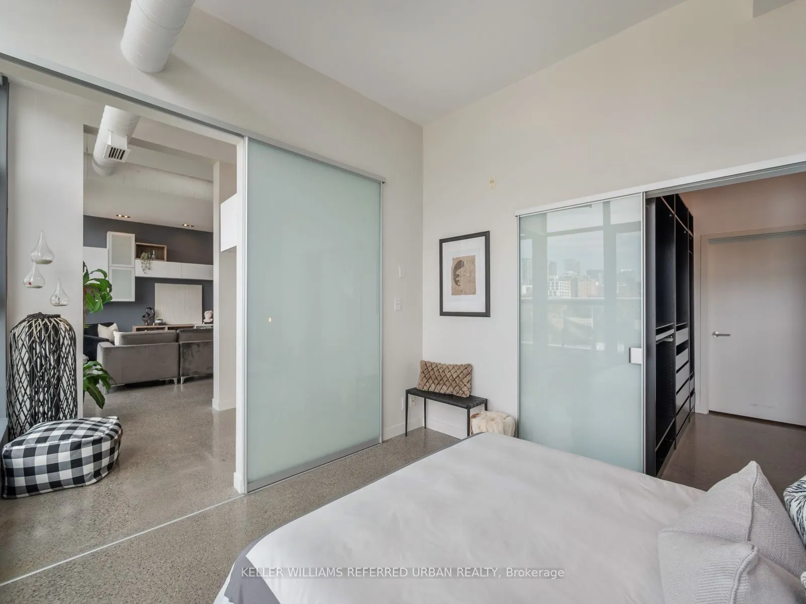 52 Sumach Street, #Ph 504