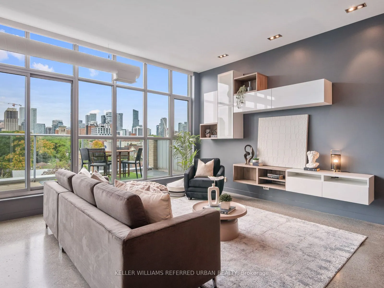 52 Sumach Street, #Ph 504
