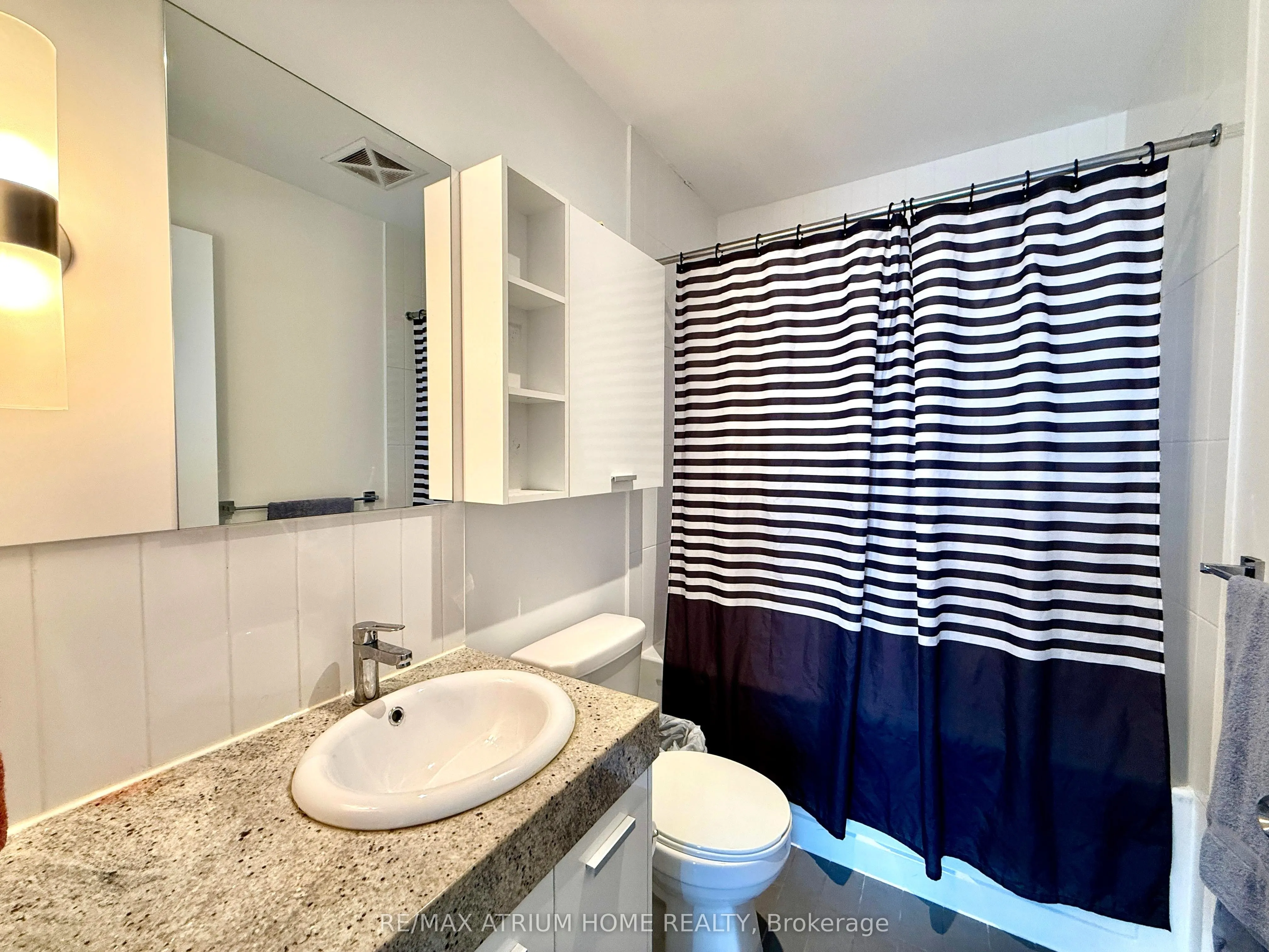 29 Singer Court, #2605