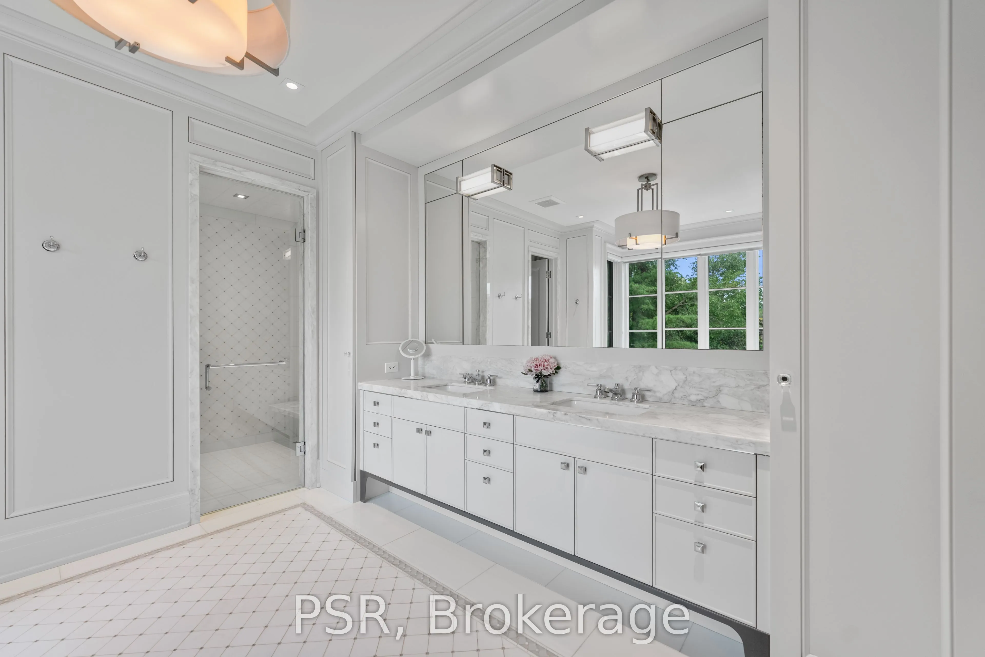 221 Dunvegan Road