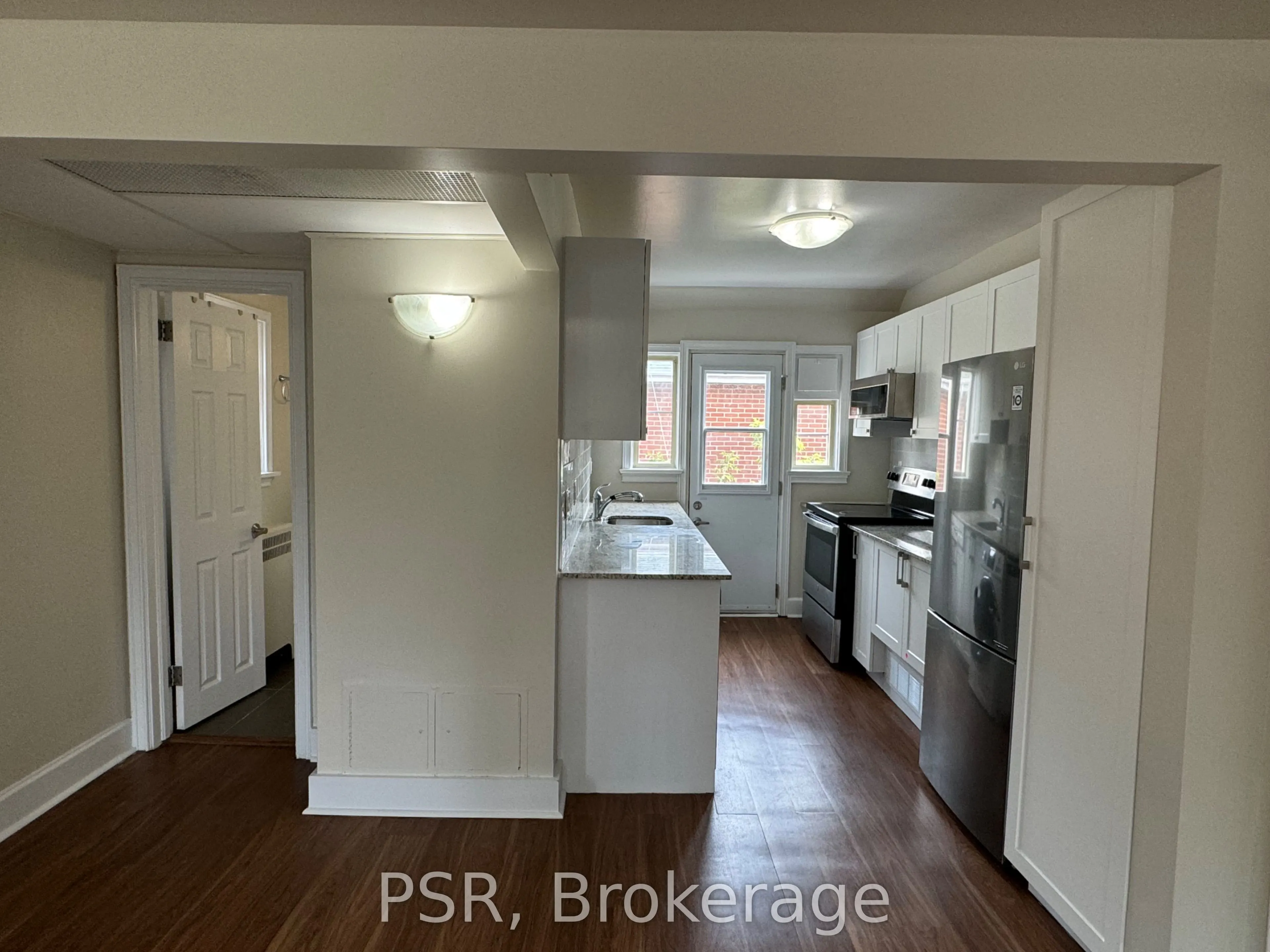 1353 Bayview Avenue, #U01