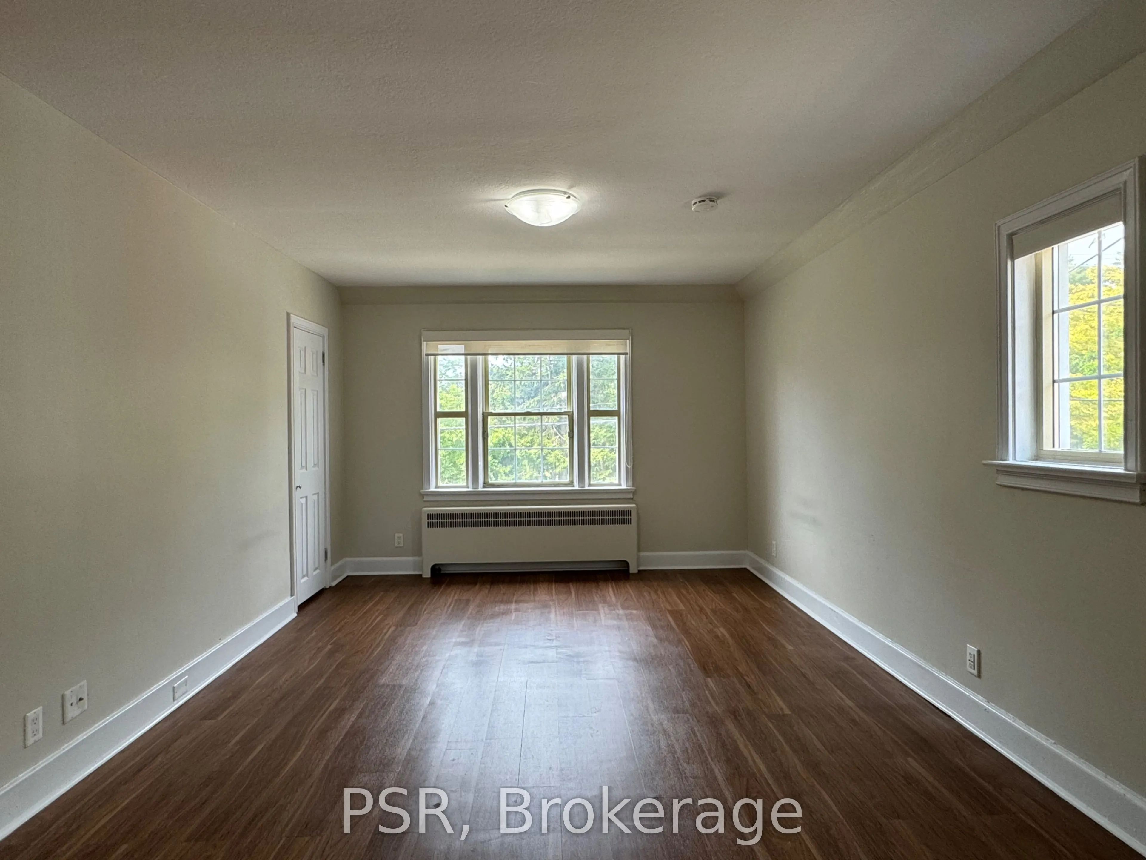 1353 Bayview Avenue, #U01