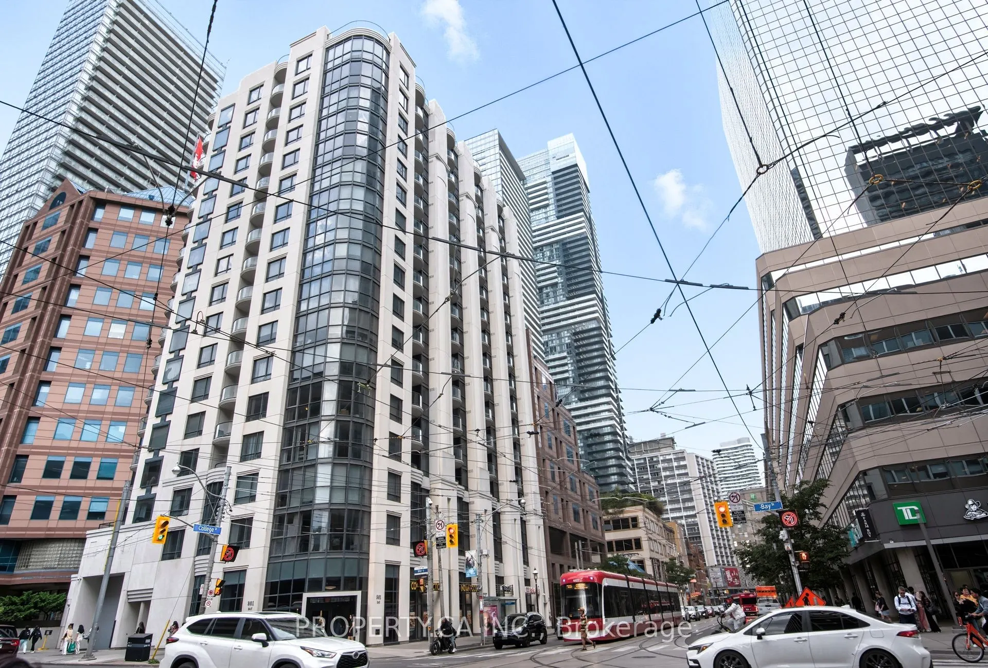 801 Bay Street, #709