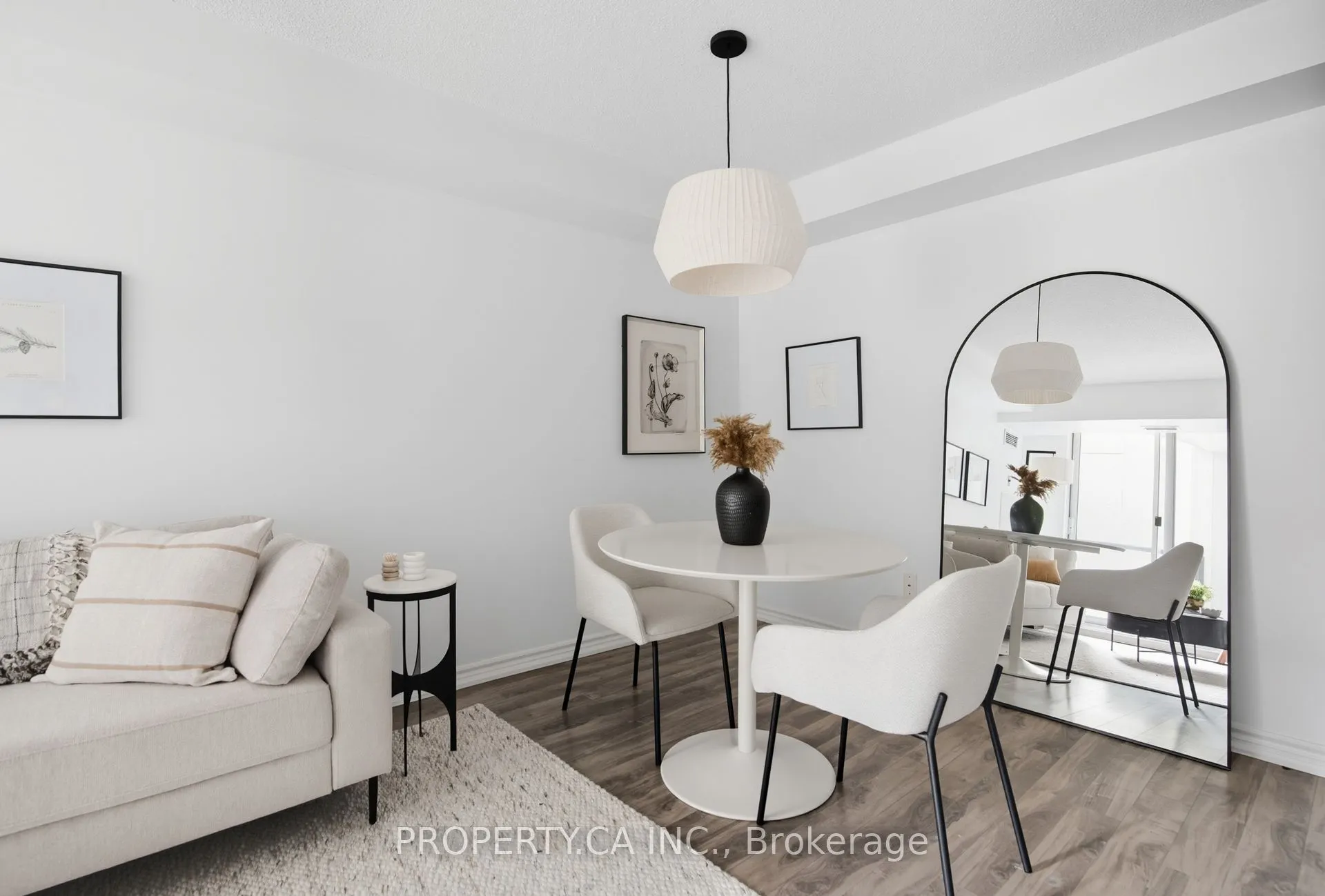801 Bay Street, #709