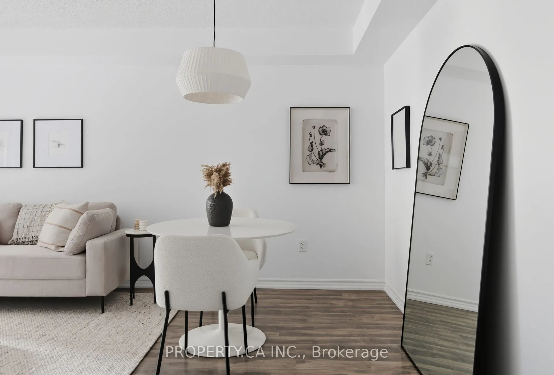 801 Bay Street, #709