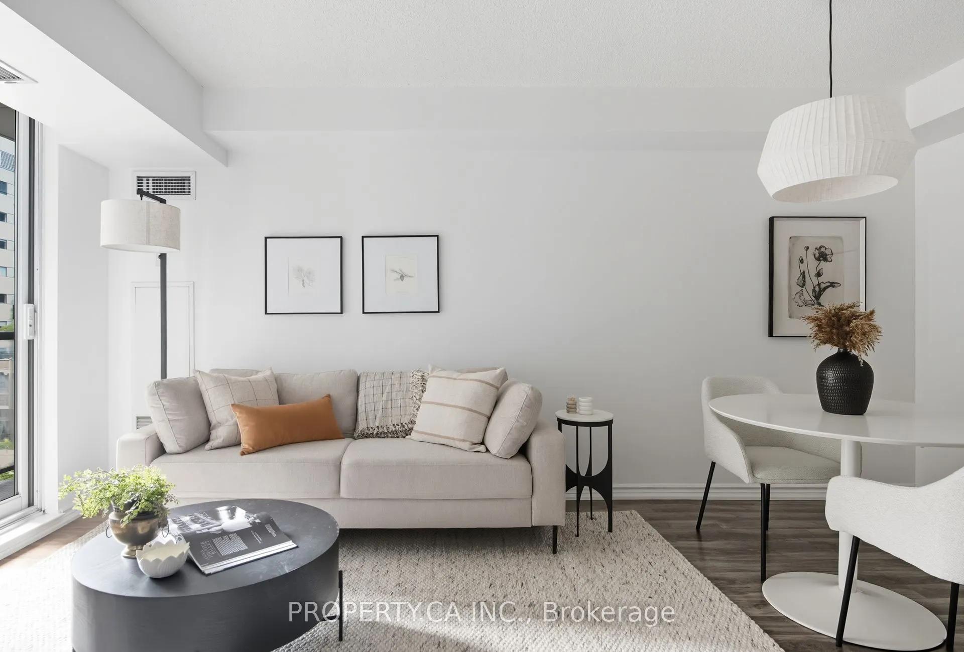 801 Bay Street, #709