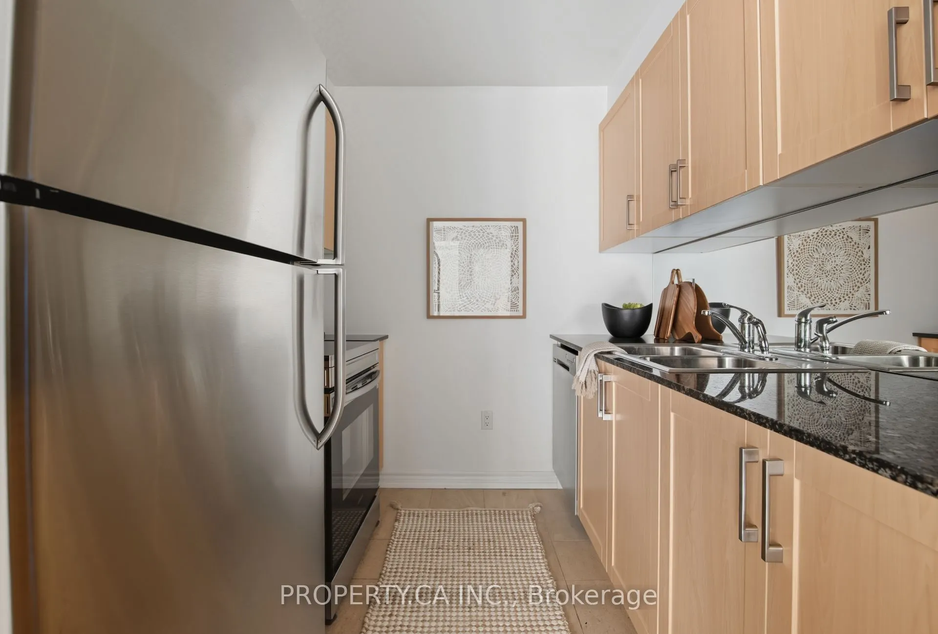 801 Bay Street, #709