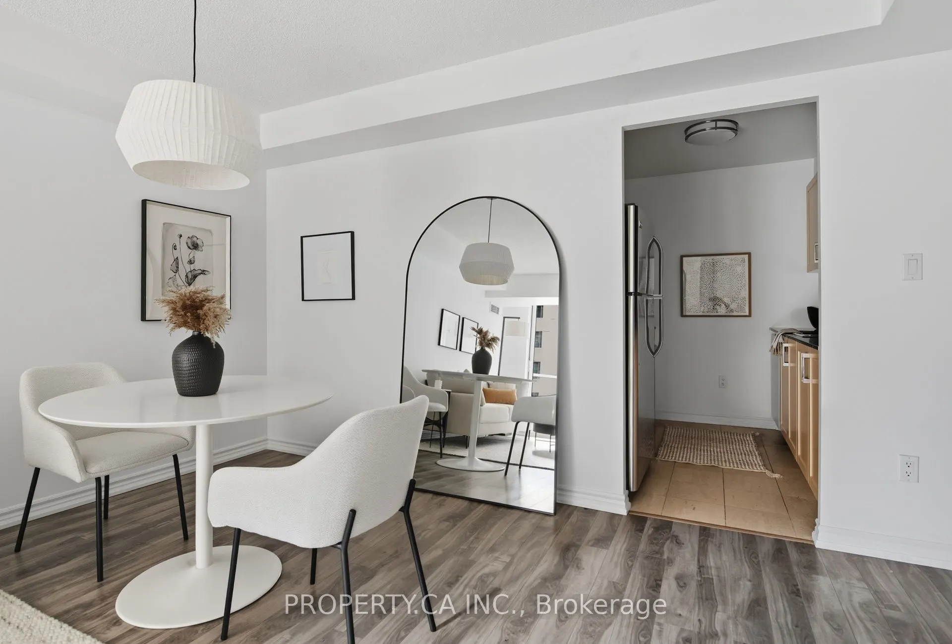 801 Bay Street, #709