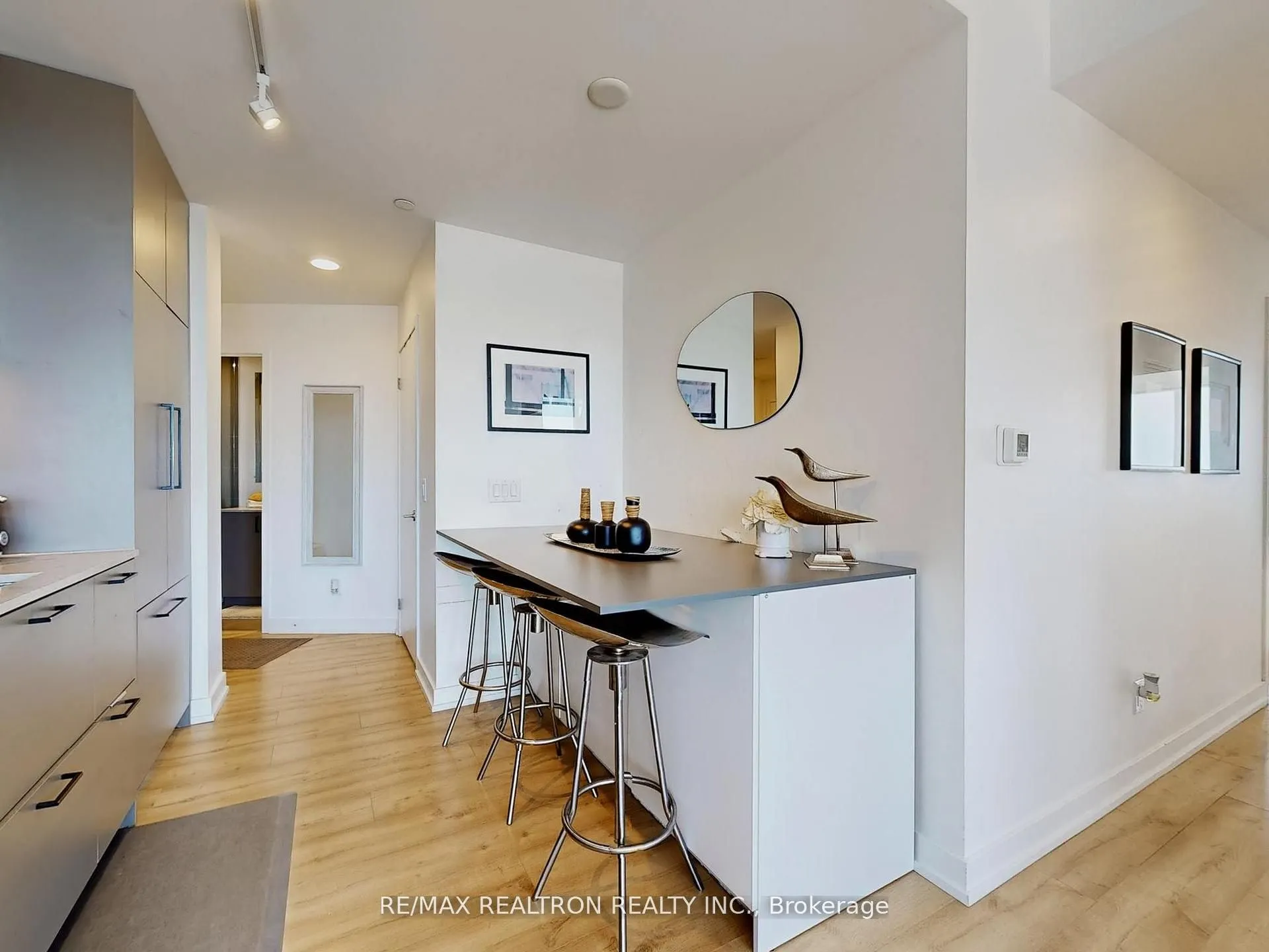 135 East Liberty Street, #1603