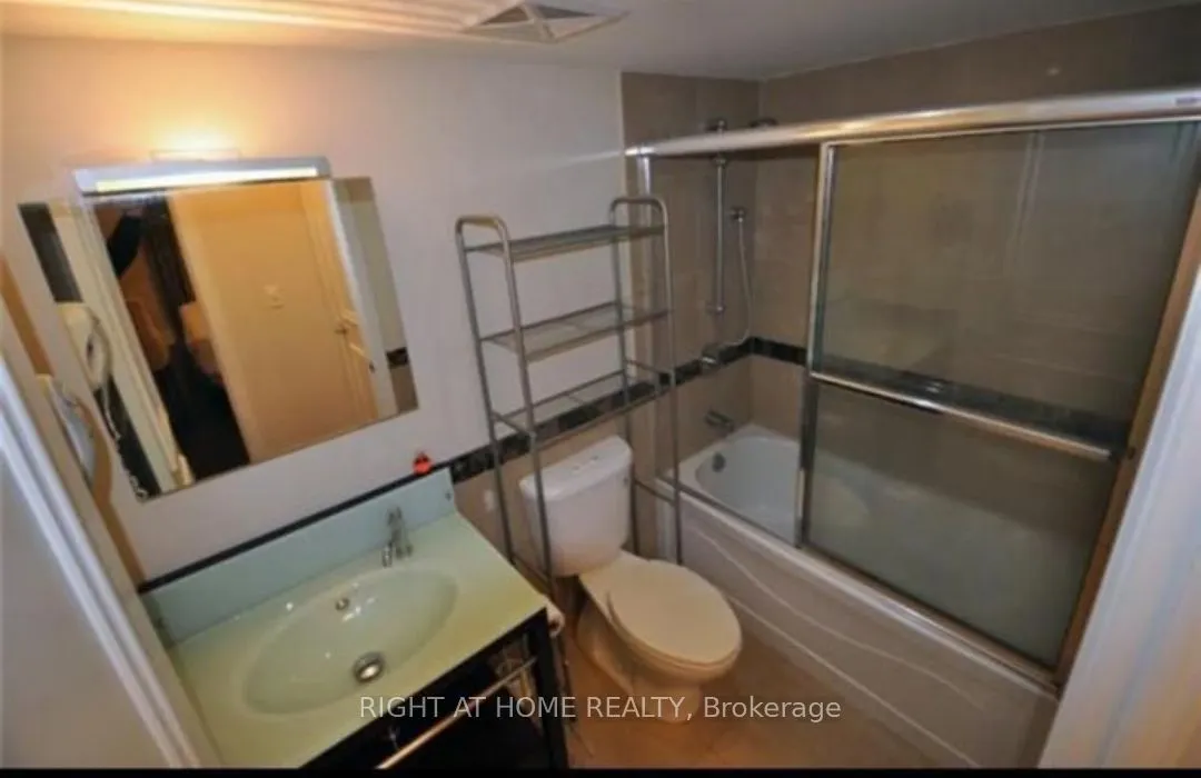 650 Sheppard Avenue E, #614