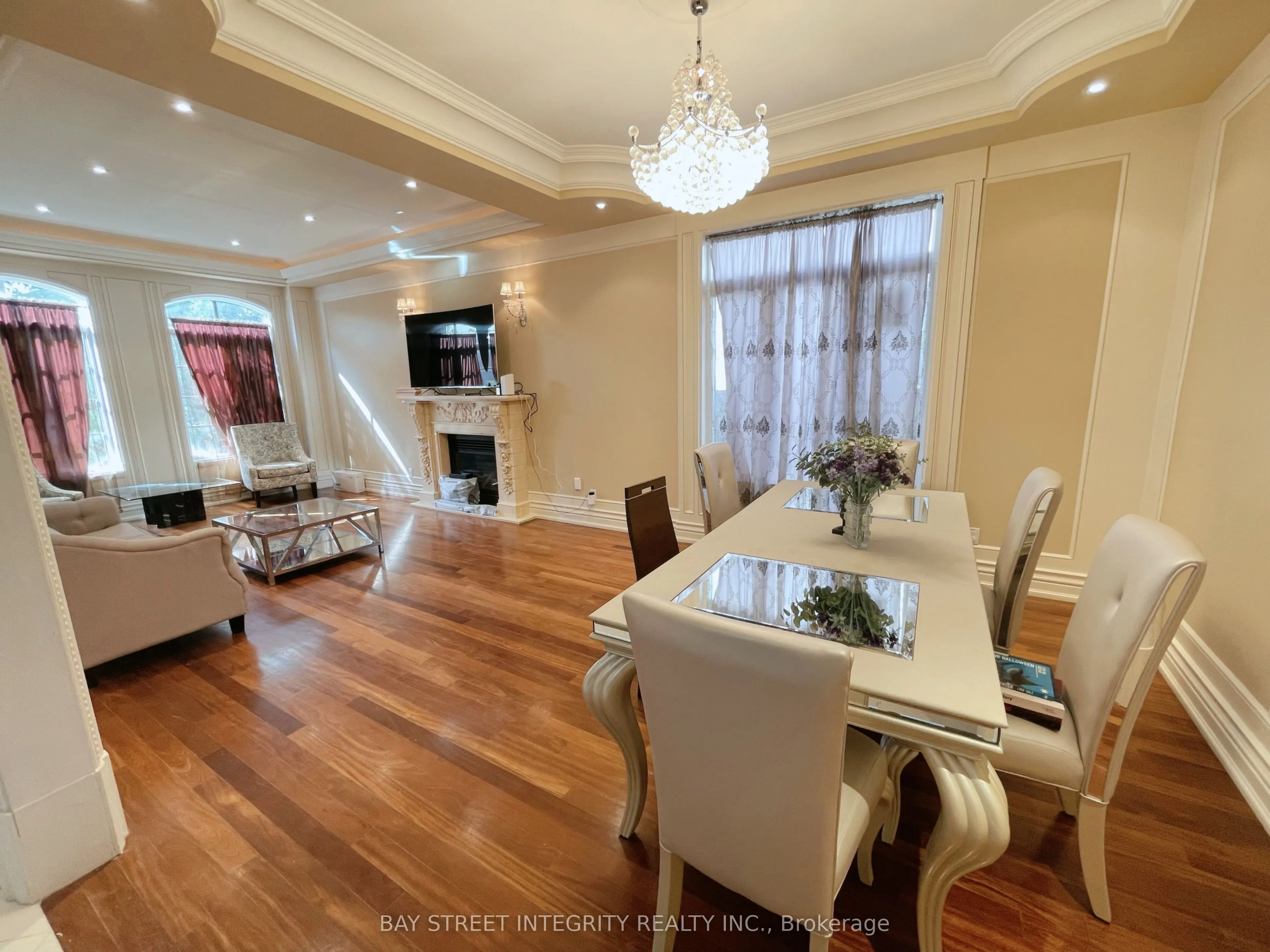 336 Greenfield Avenue, #upper