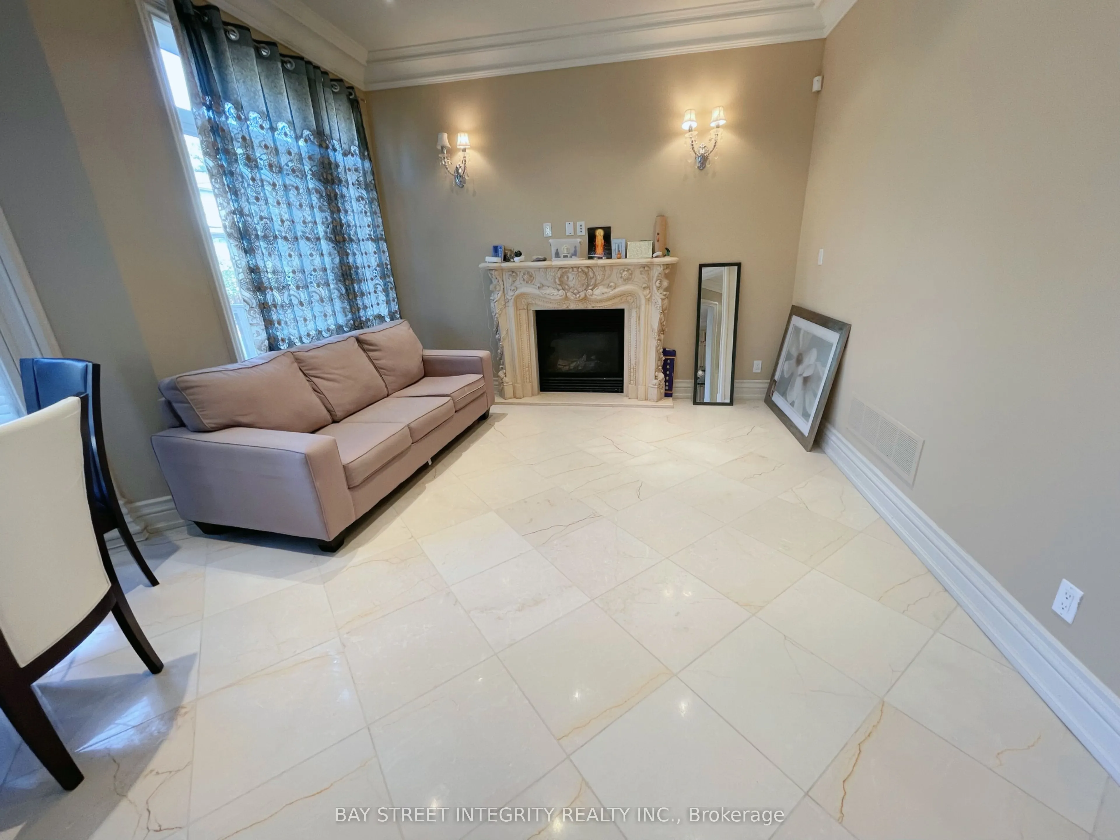 336 Greenfield Avenue, #upper
