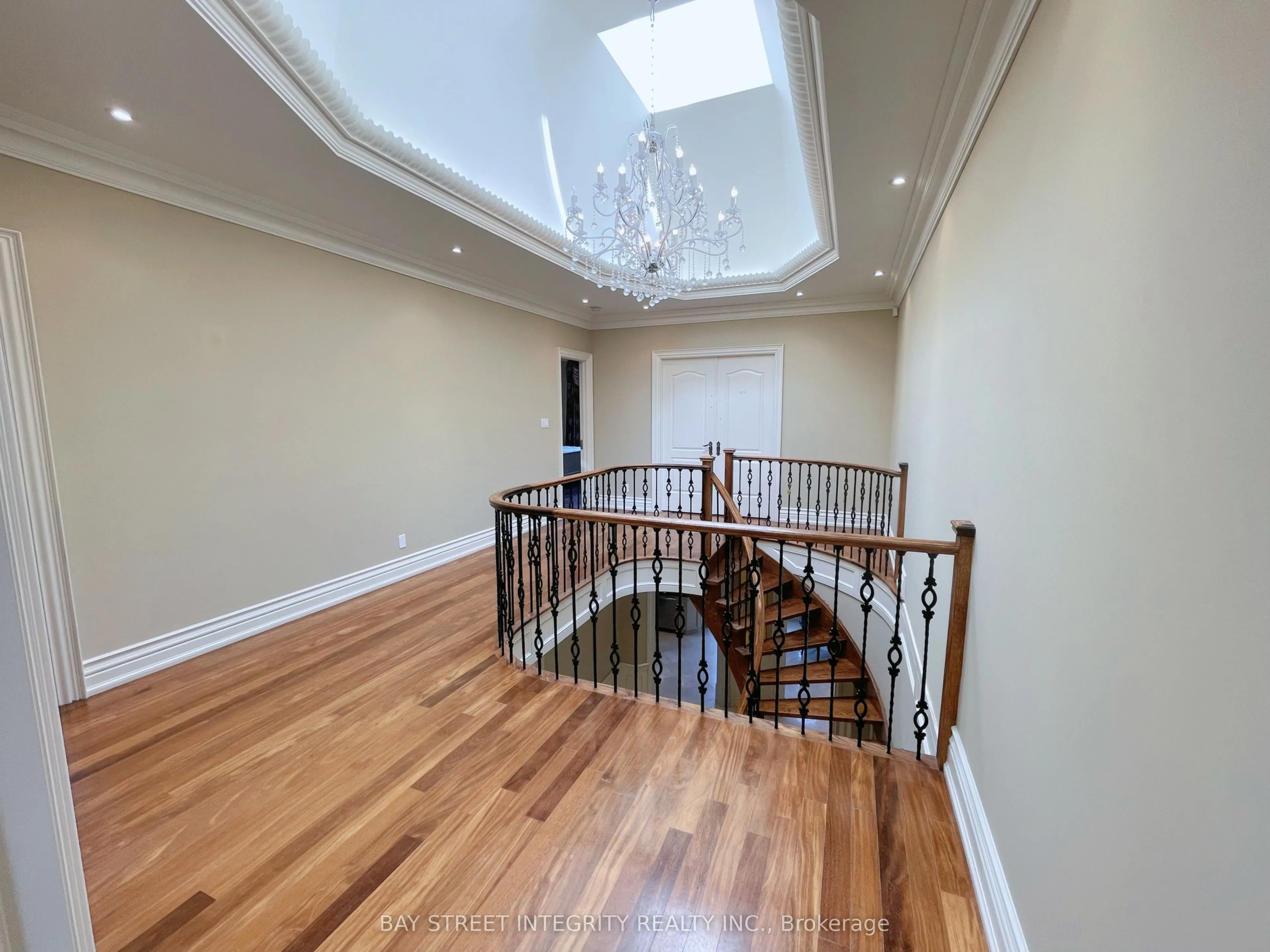 336 Greenfield Avenue, #upper