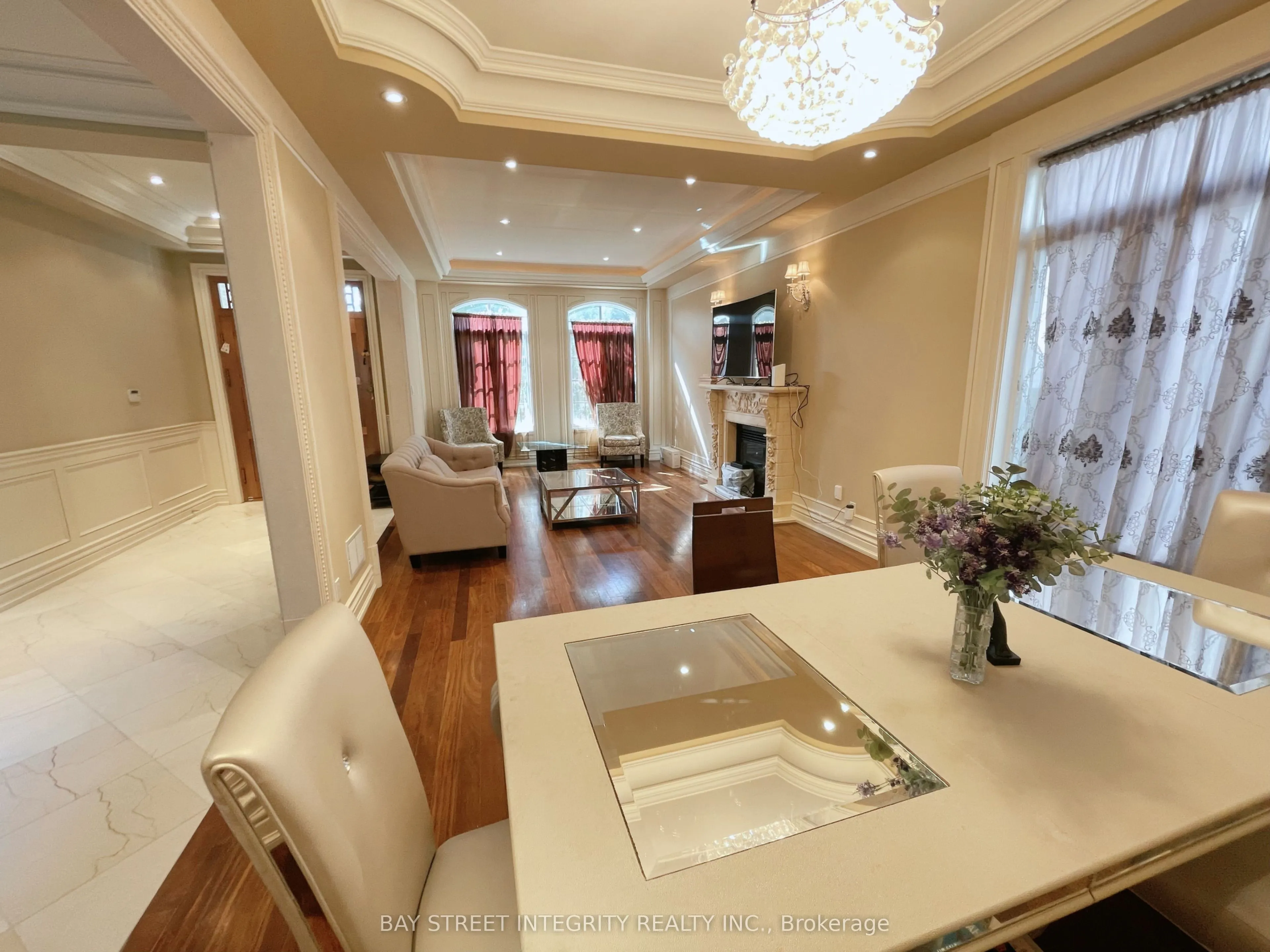 336 Greenfield Avenue, #upper