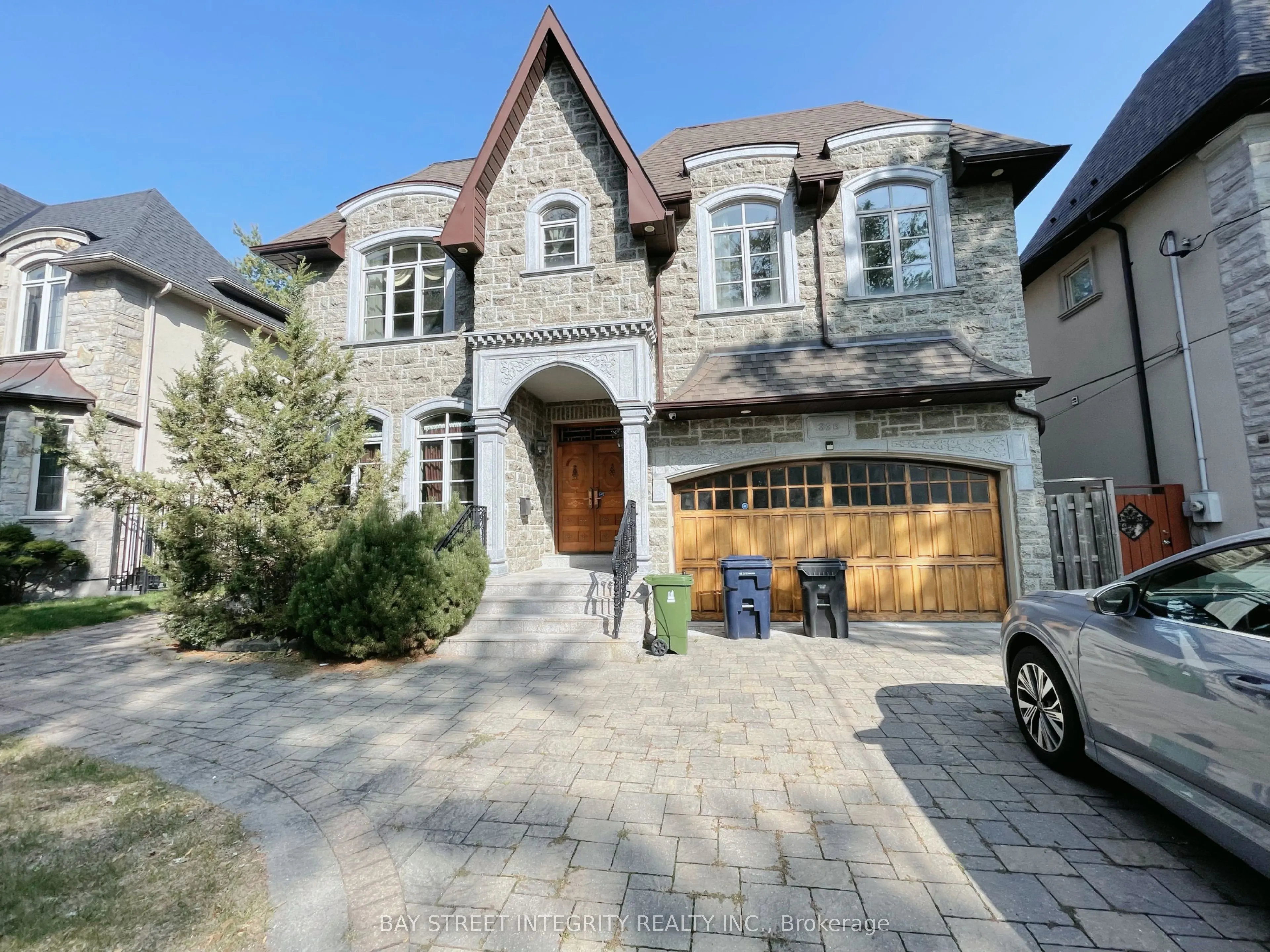 336 Greenfield Avenue, #upper