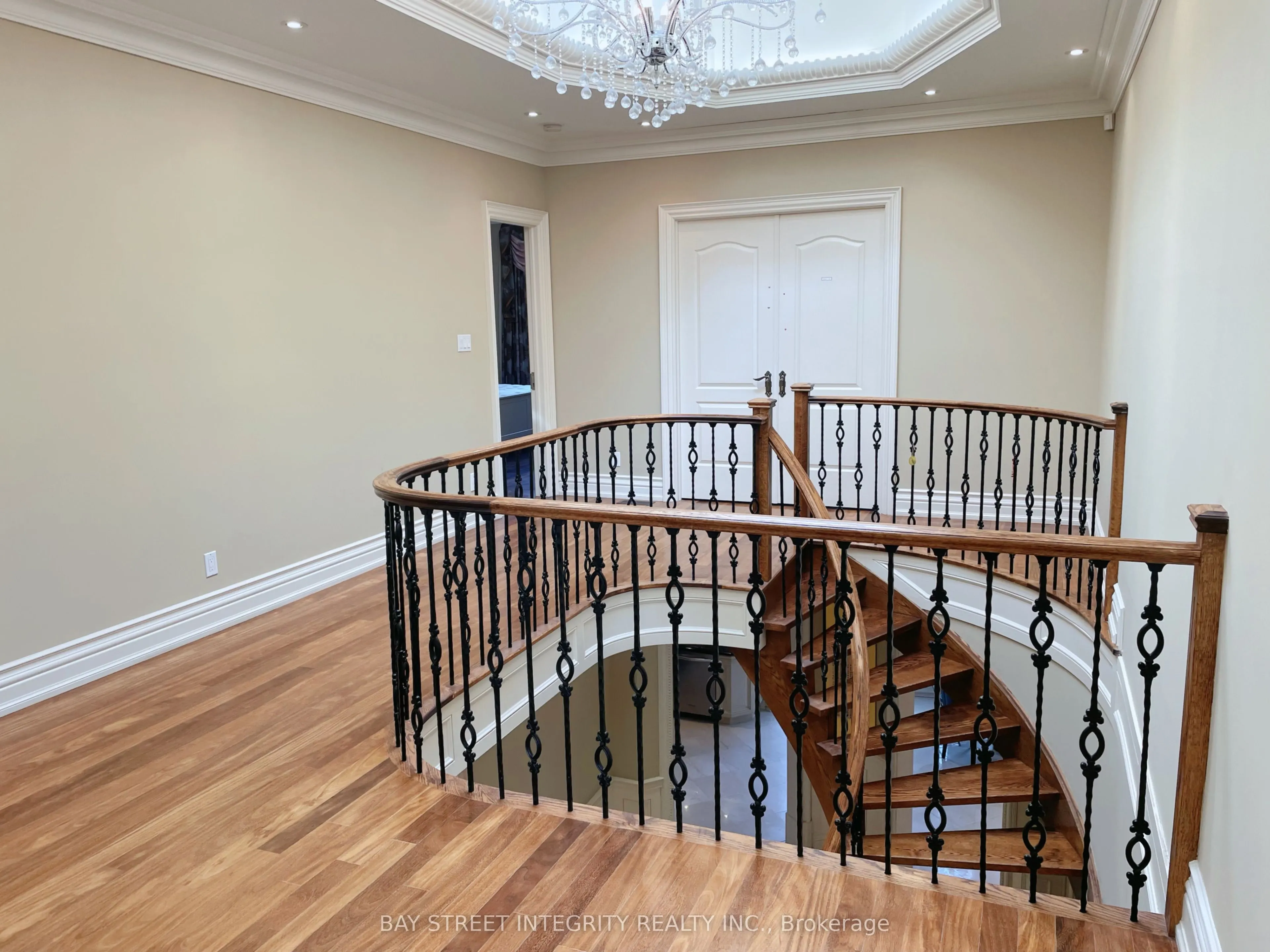 336 Greenfield Avenue, #upper